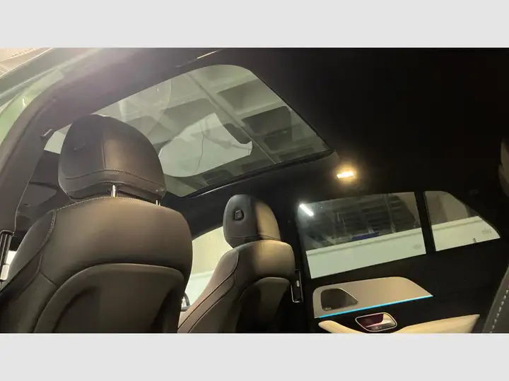 Mercedes-Benz GLE 2026, foto 8