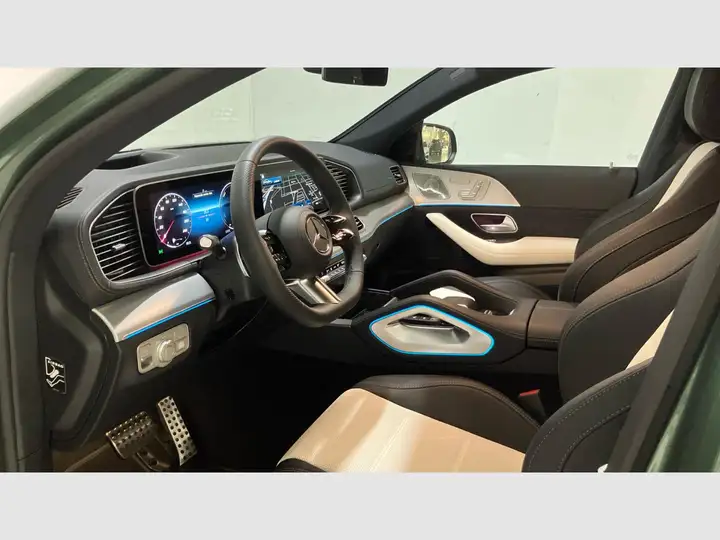 Mercedes-Benz GLE 2026, foto 5