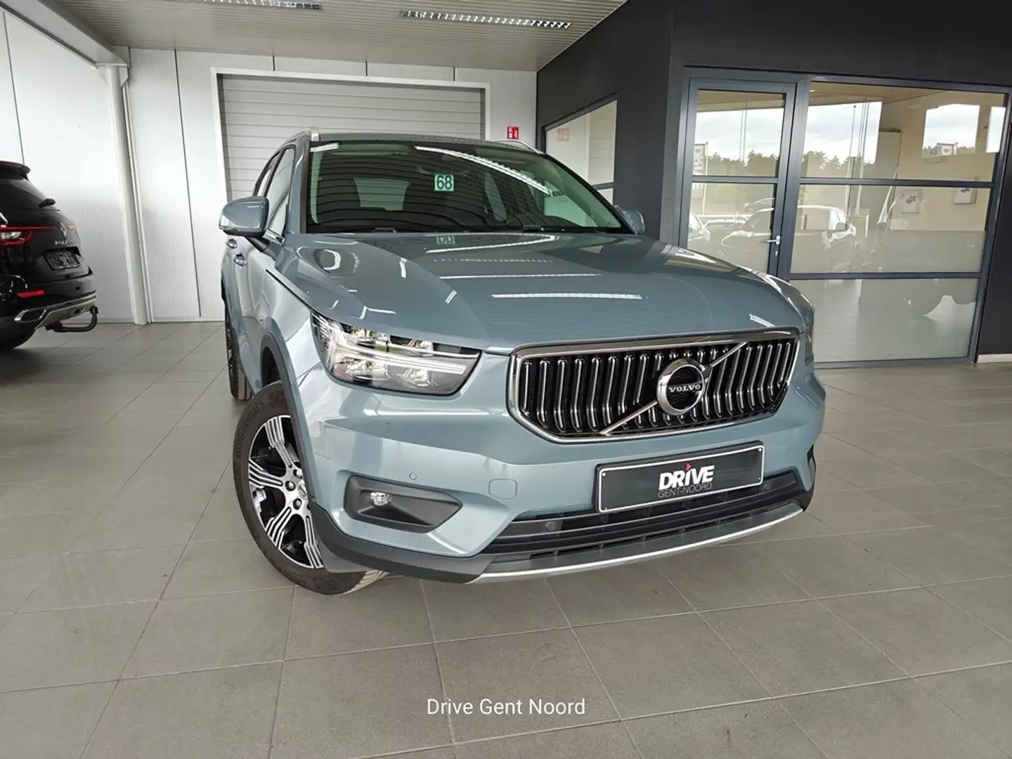 Volvo XC40 T2 Inscripiton Geartronic *H&K/LEDER/CAMERA/APP CO Синій - 2