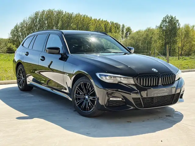 BMW 330 Touring 330eA PHEV * M-PACK * PANO * 360° CAM *