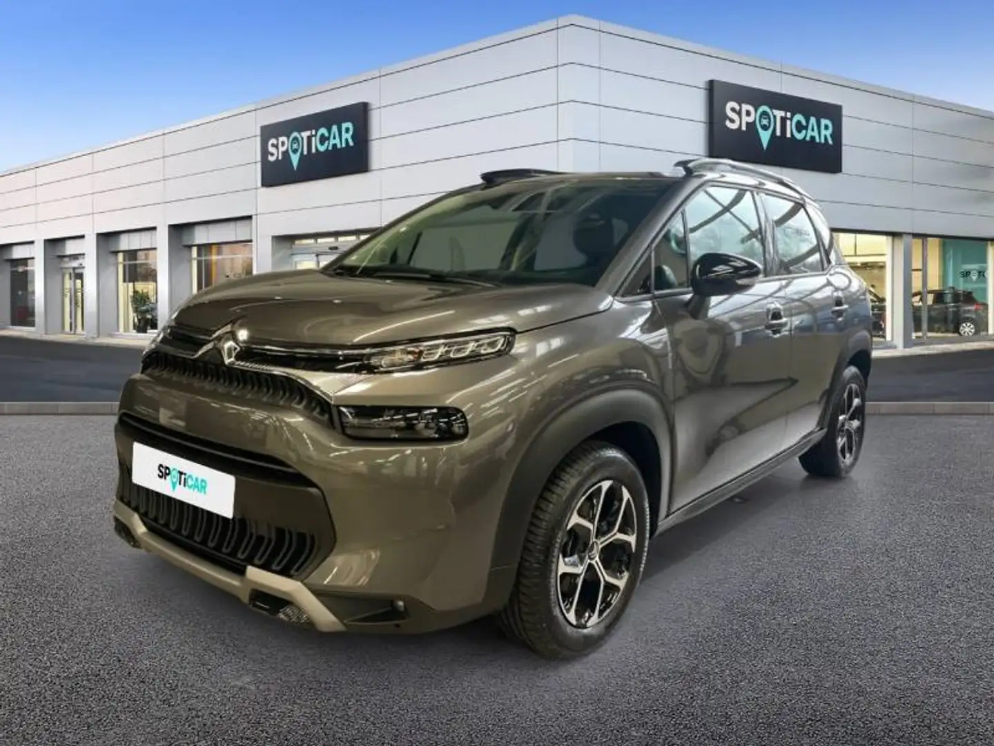 Citroen C3 Aircross 1 1.2 PureTech 110 S&S MAN6 Shine Grijs - 1