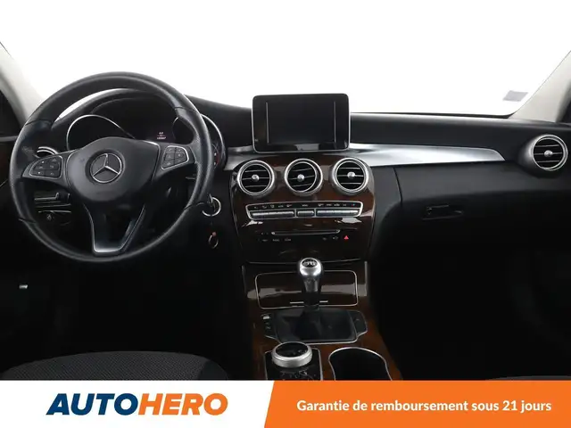 Mercedes-Benz C view 12