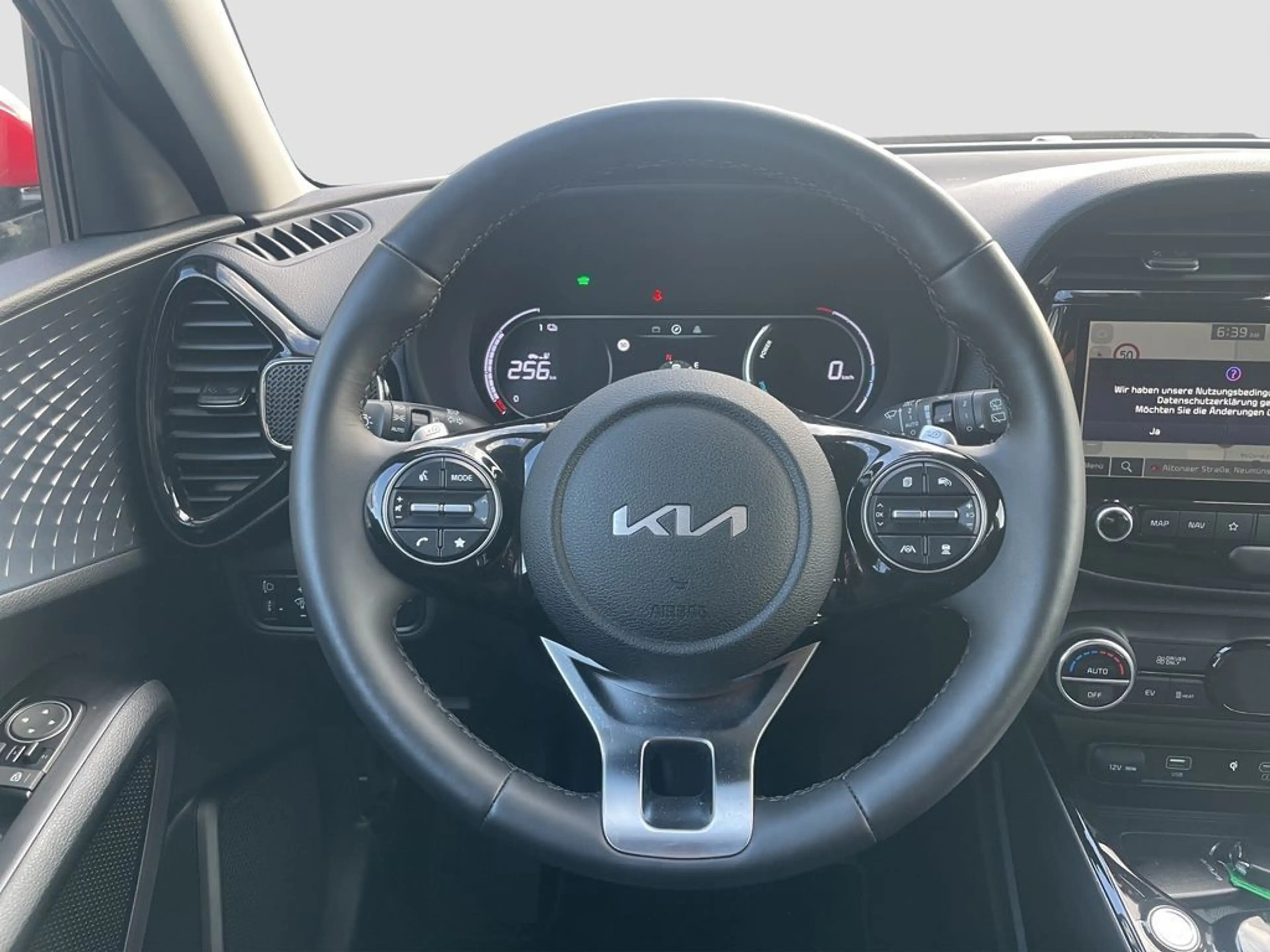 Kia Soul Kia e-Soul EV Inspiration 150 kW — photo 5