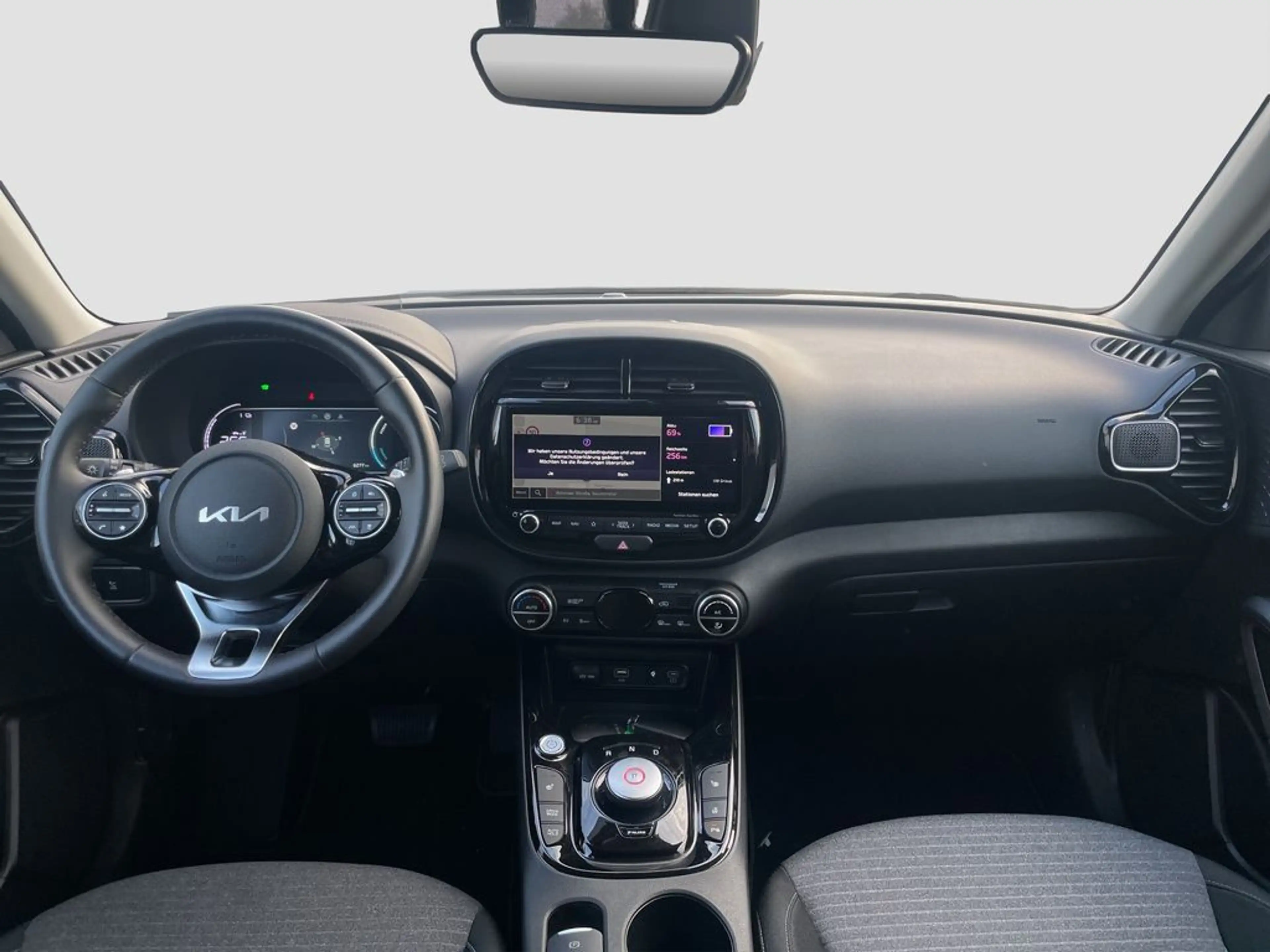 Kia Soul Kia e-Soul EV Inspiration 150 kW — photo 2