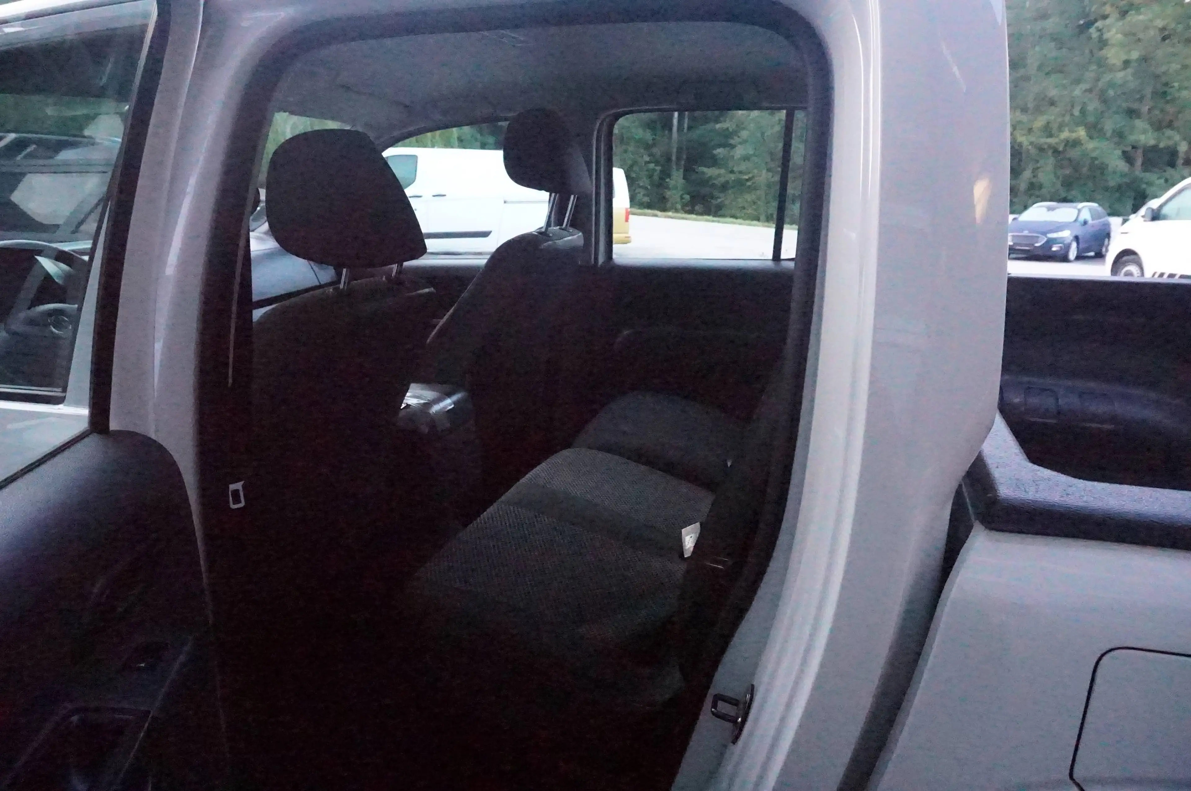 Volkswagen Amarok Basis DoubleCab — photo 5