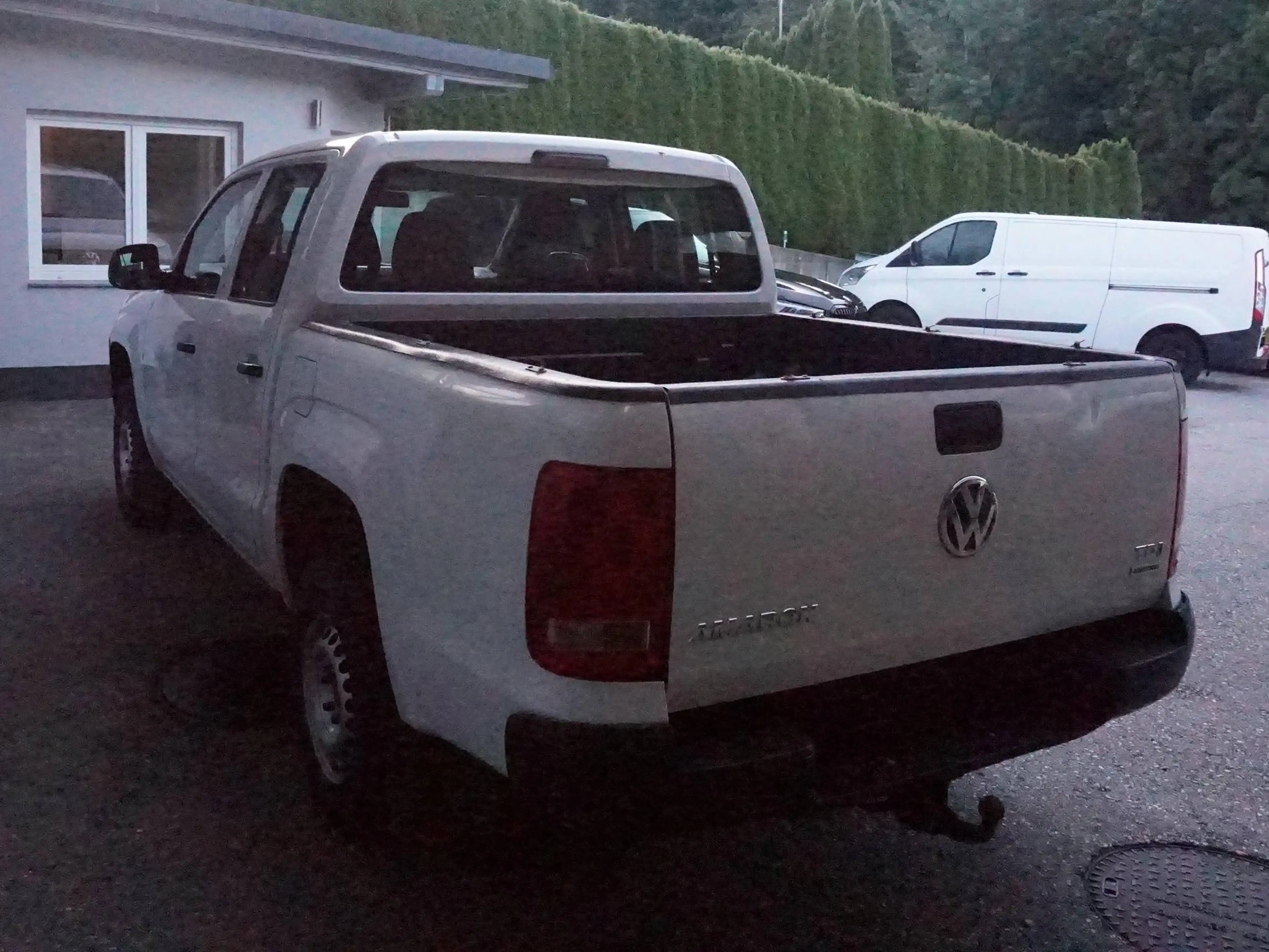 Volkswagen Amarok Basis DoubleCab — photo 4