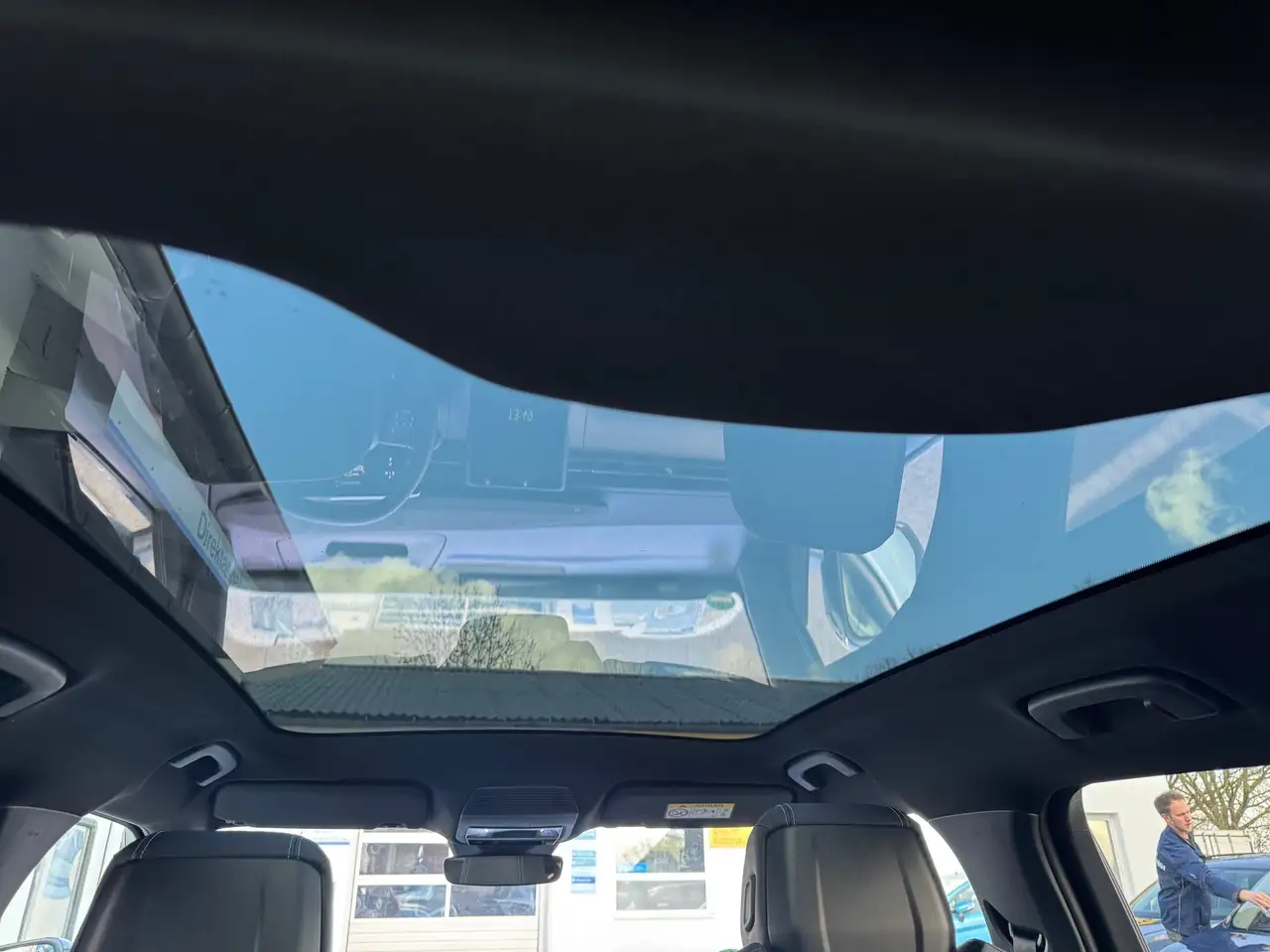 Ford Explorer PREMIUM 79 kwh RWD (Panoramadach AGR-Sitze) 6