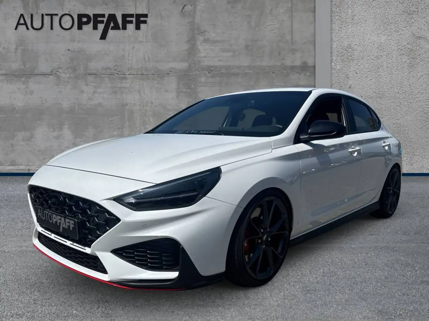 Hyundai i30 Fastback N Performance 8-DCT (280 PS) Weiß - 1