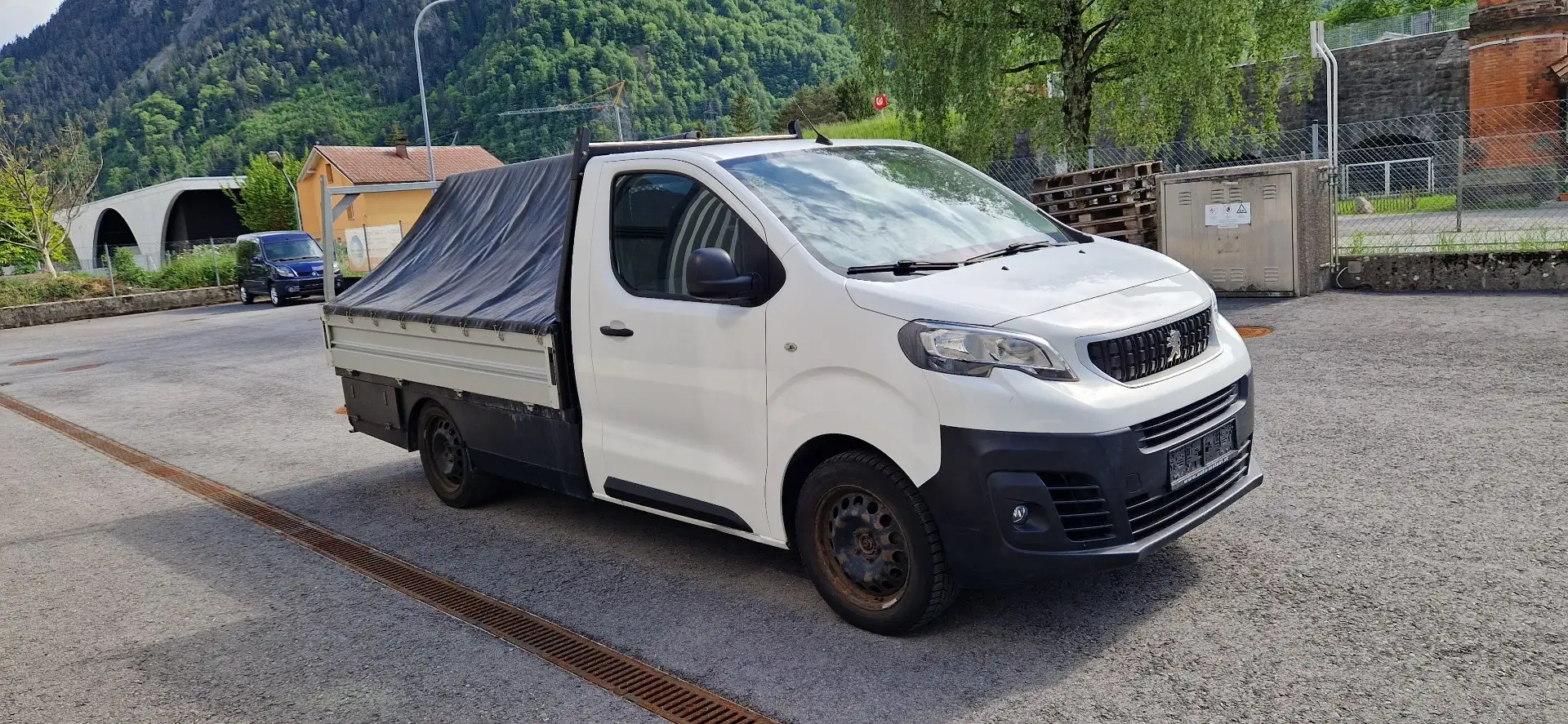 Peugeot Expert Pritsche L2 2.0HDI mit Klima 3 Sitzer Weiß - 2