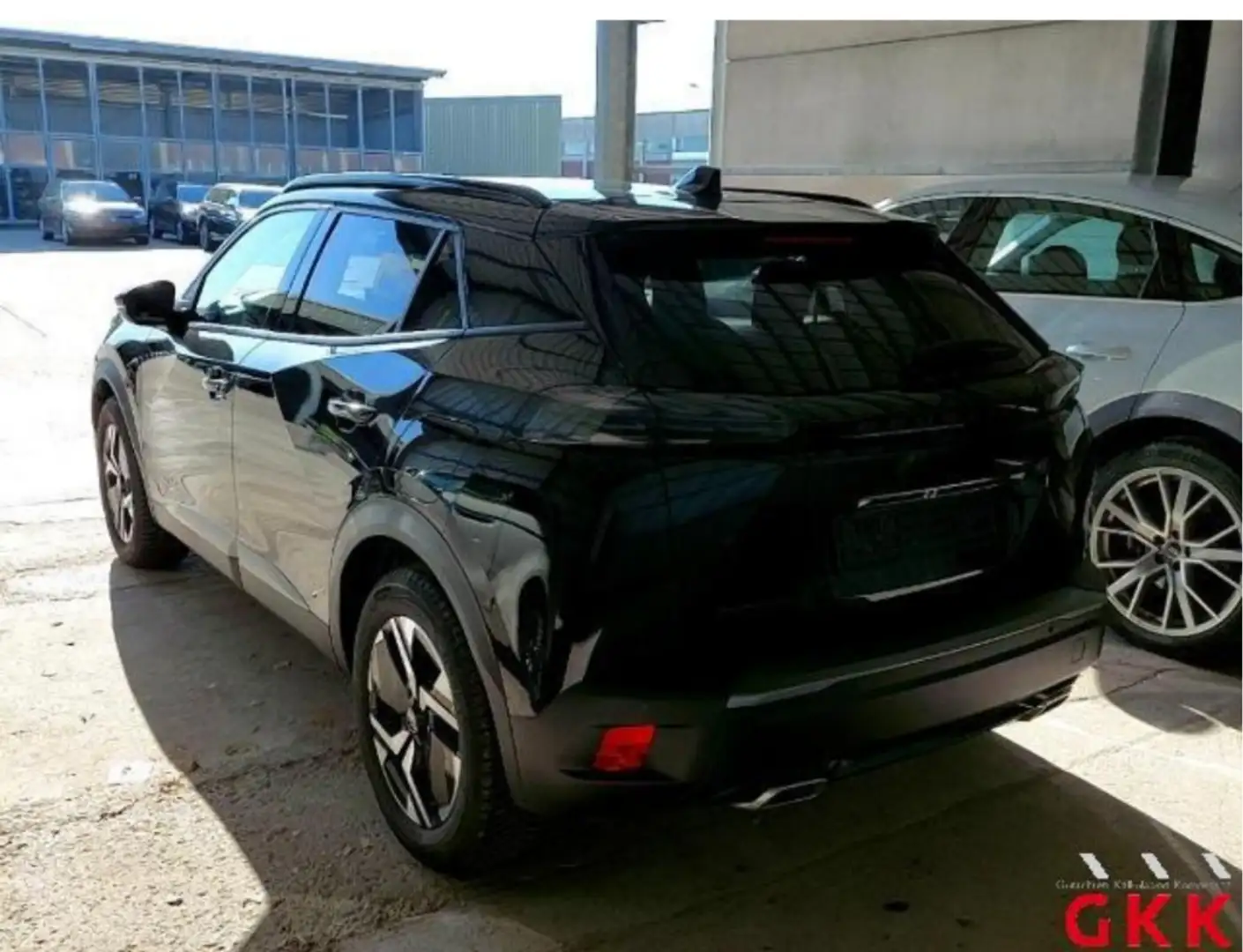 Peugeot 2008 Allure PureTech 130 EAT8*Navi*360°Kam*Shz Zwart - 2