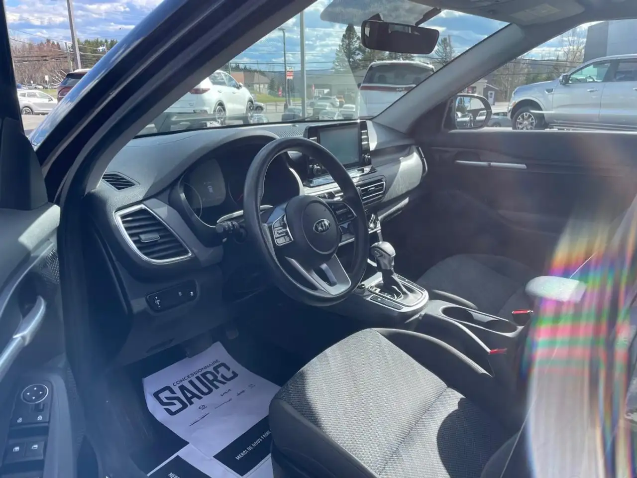 Kia Seltos снимка Kia Seltos