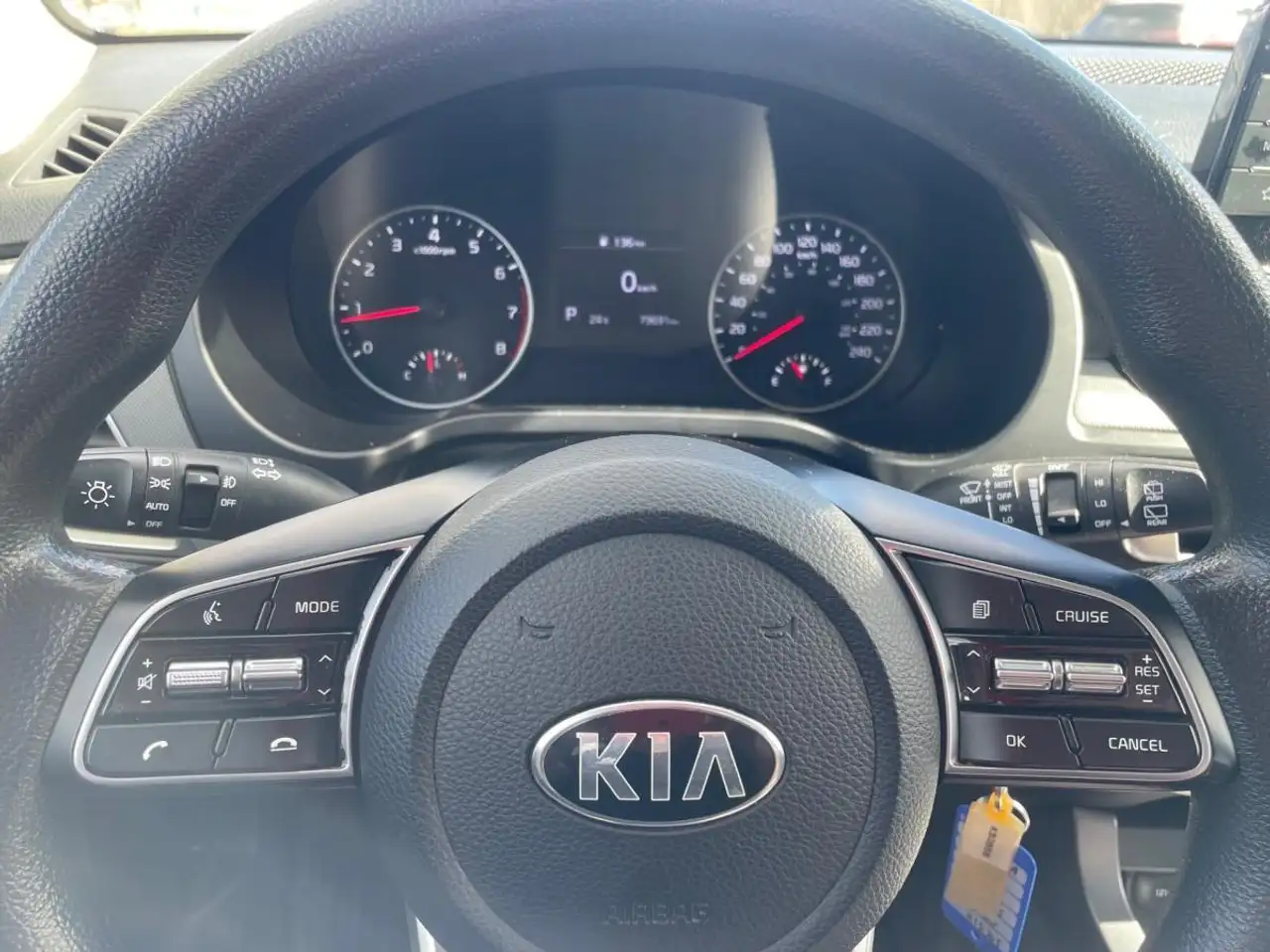 Kia Seltos снимка Kia Seltos
