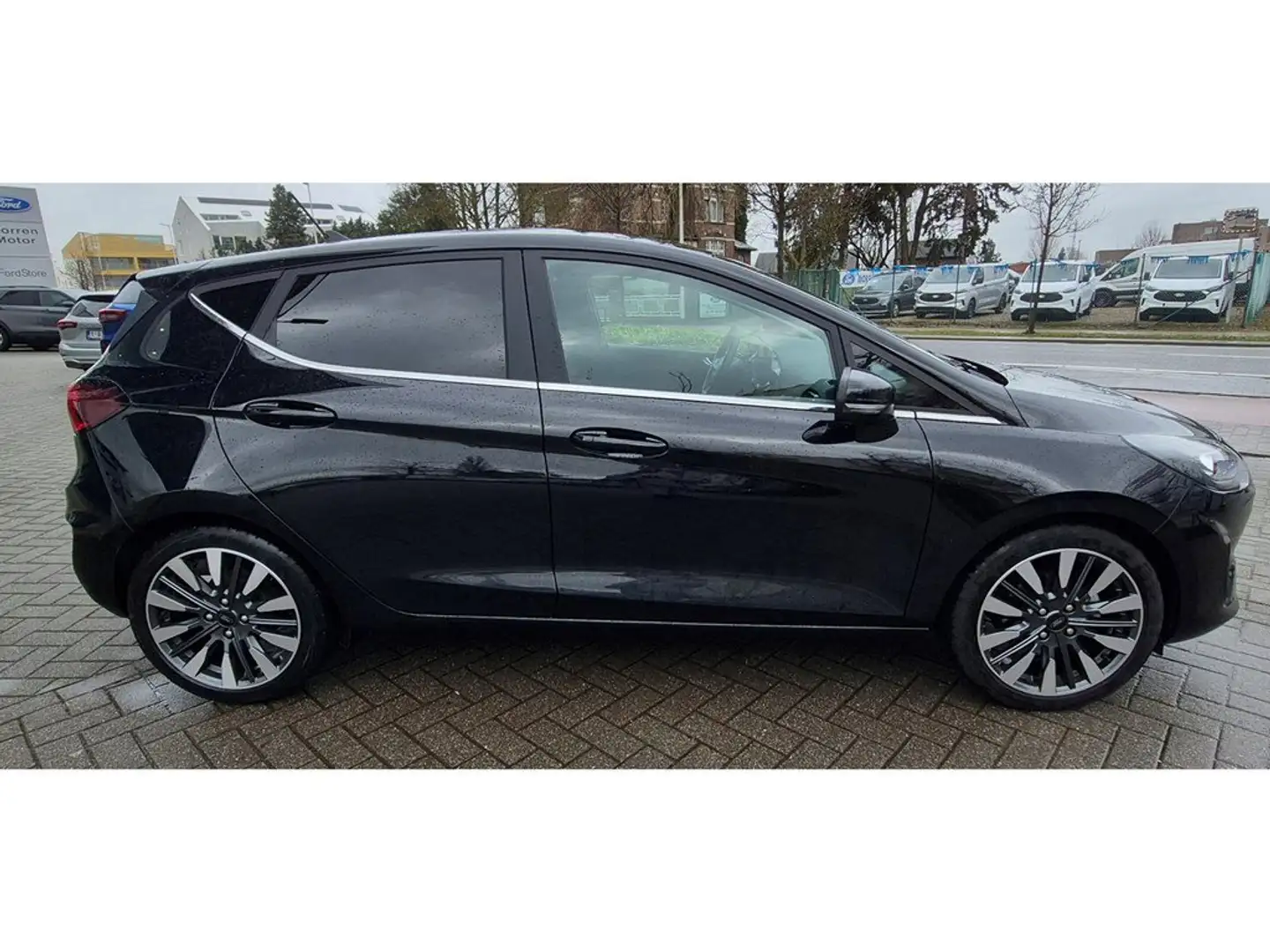 Ford Fiesta Titanium X MHEV OC2907 Zwart - 2