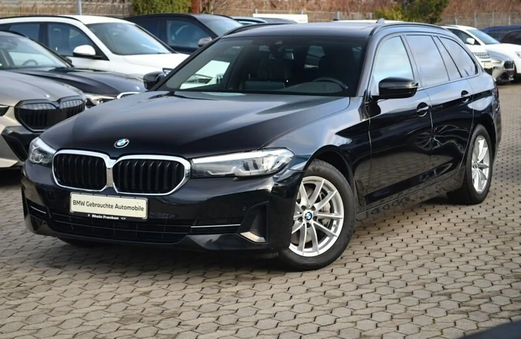 BMW 318 530d Tour. LiveCptProf.AHK.Panodach.Kam.Klim.Stz Schwarz - 2