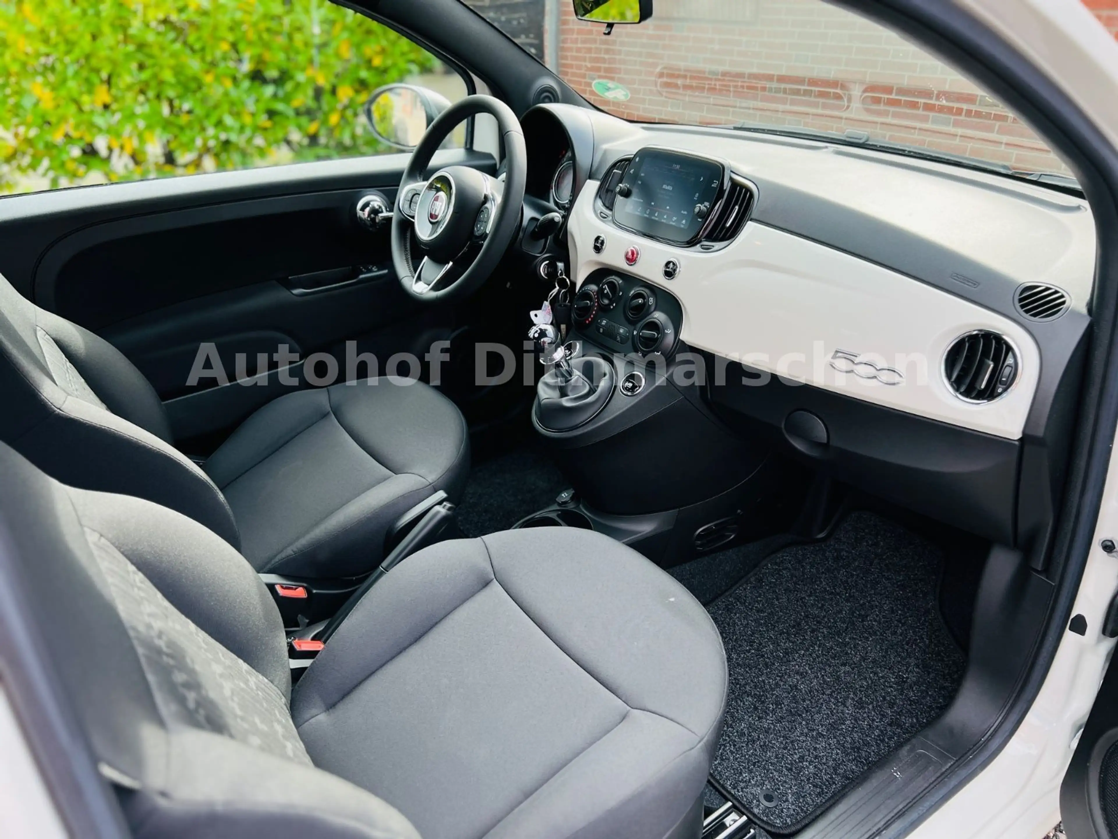Fiat 500C /Cabrio/M-Hybrid/TÜV NEU/Tempo/PDC/wenig KM — photo 13