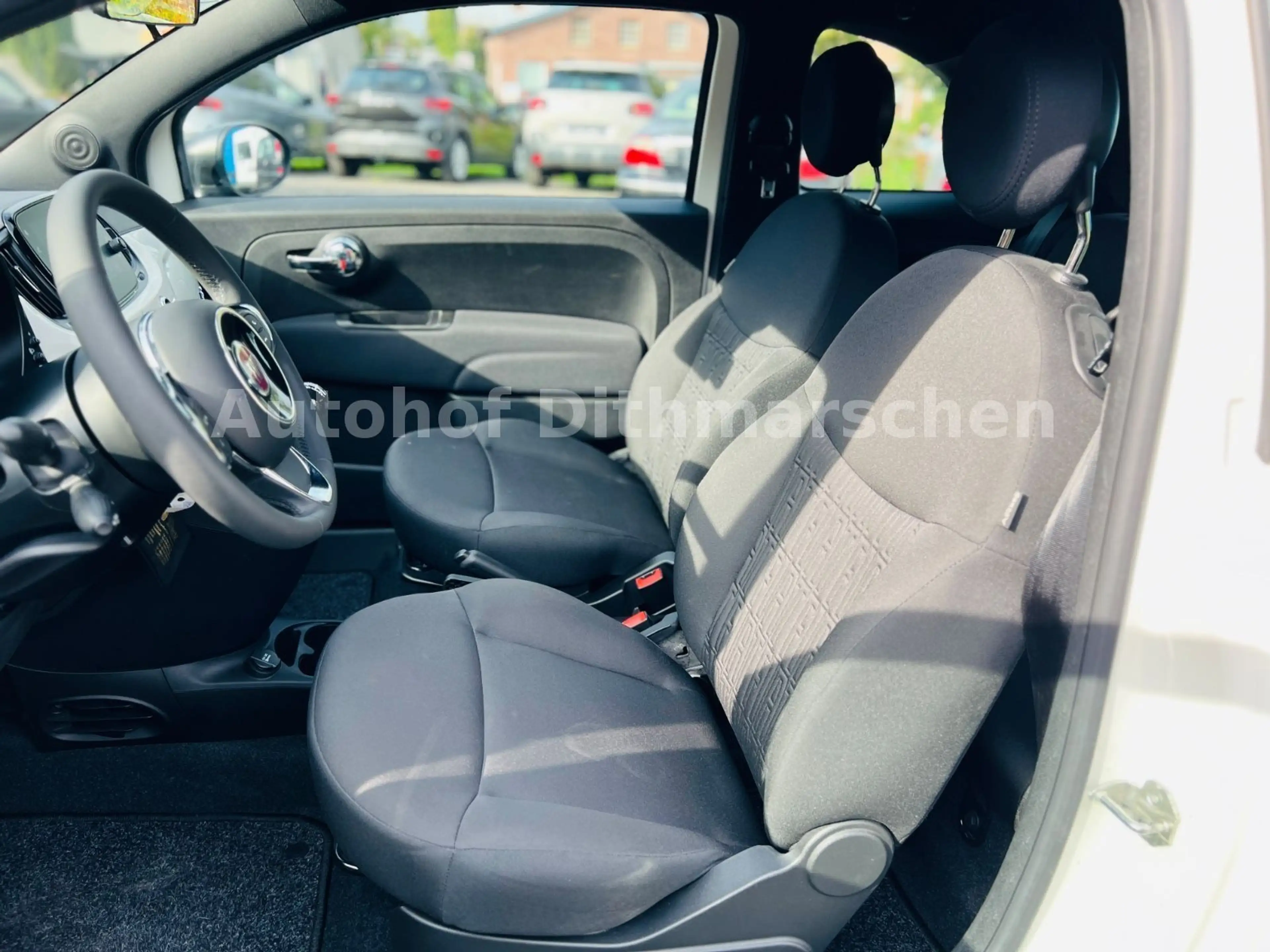 Fiat 500C /Cabrio/M-Hybrid/TÜV NEU/Tempo/PDC/wenig KM — photo 11