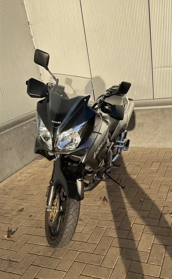 Suzuki V-Strom 1000