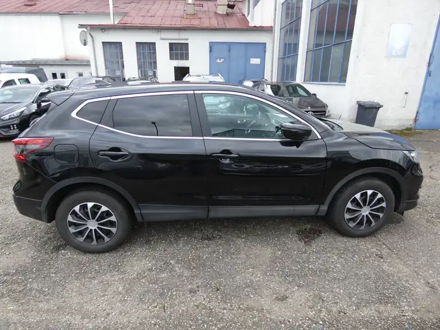 Nissan Qashqai view 8
