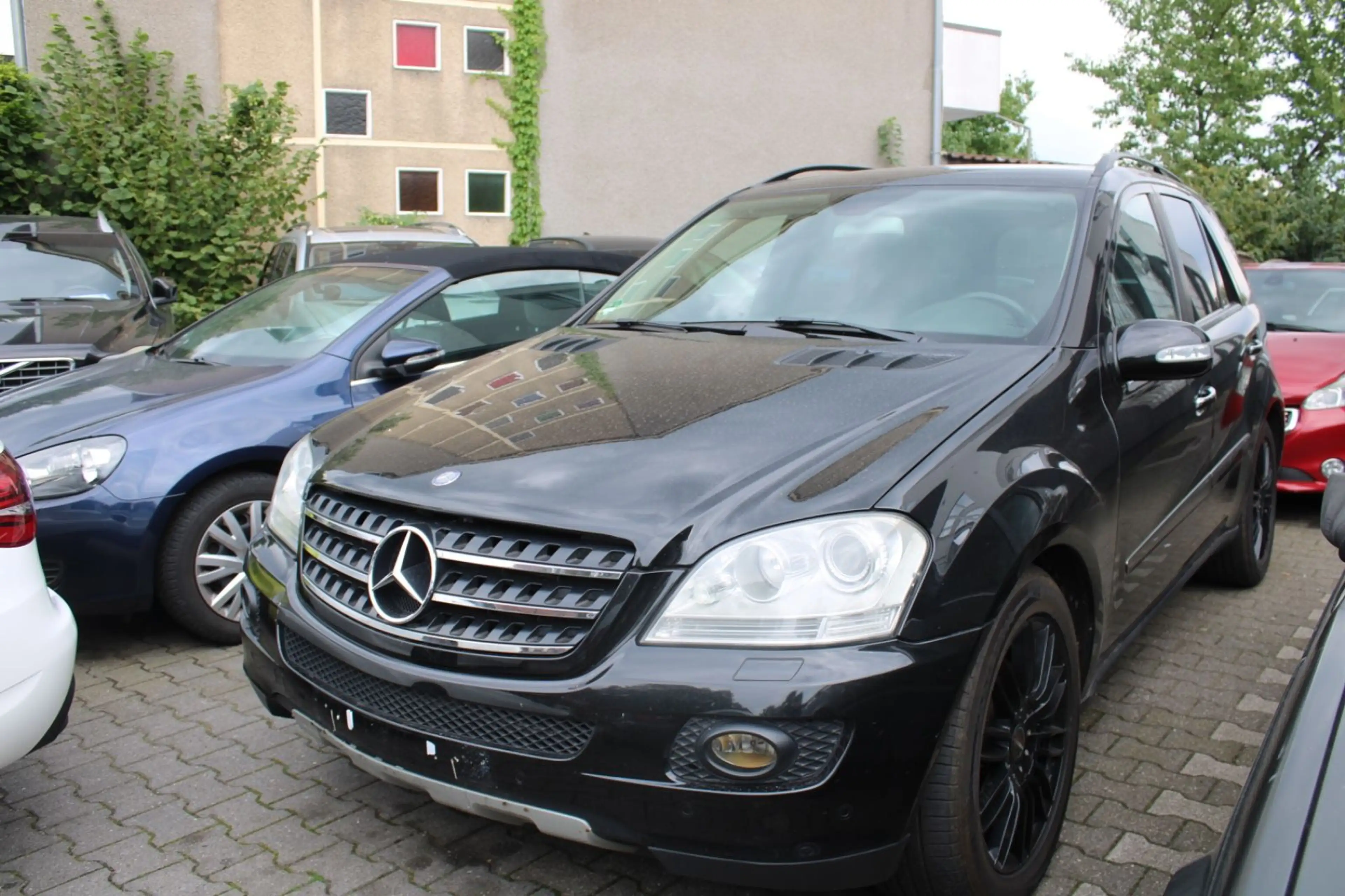 Mercedes-Benz ML 320 CDI 4Matic*LEDER*NAVI*XENON*GUTER ZUSTAND