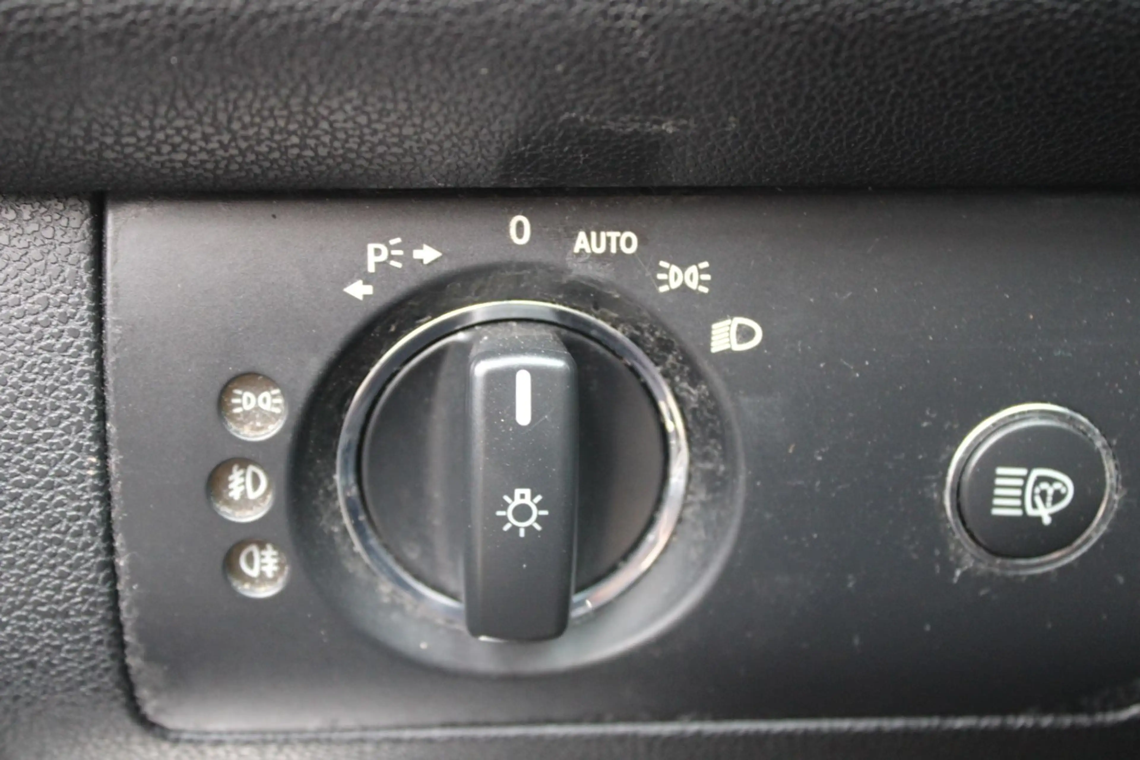 Mercedes-Benz ML 320 CDI 4Matic*LEDER*NAVI*XENON*GUTER ZUSTAND — photo 9