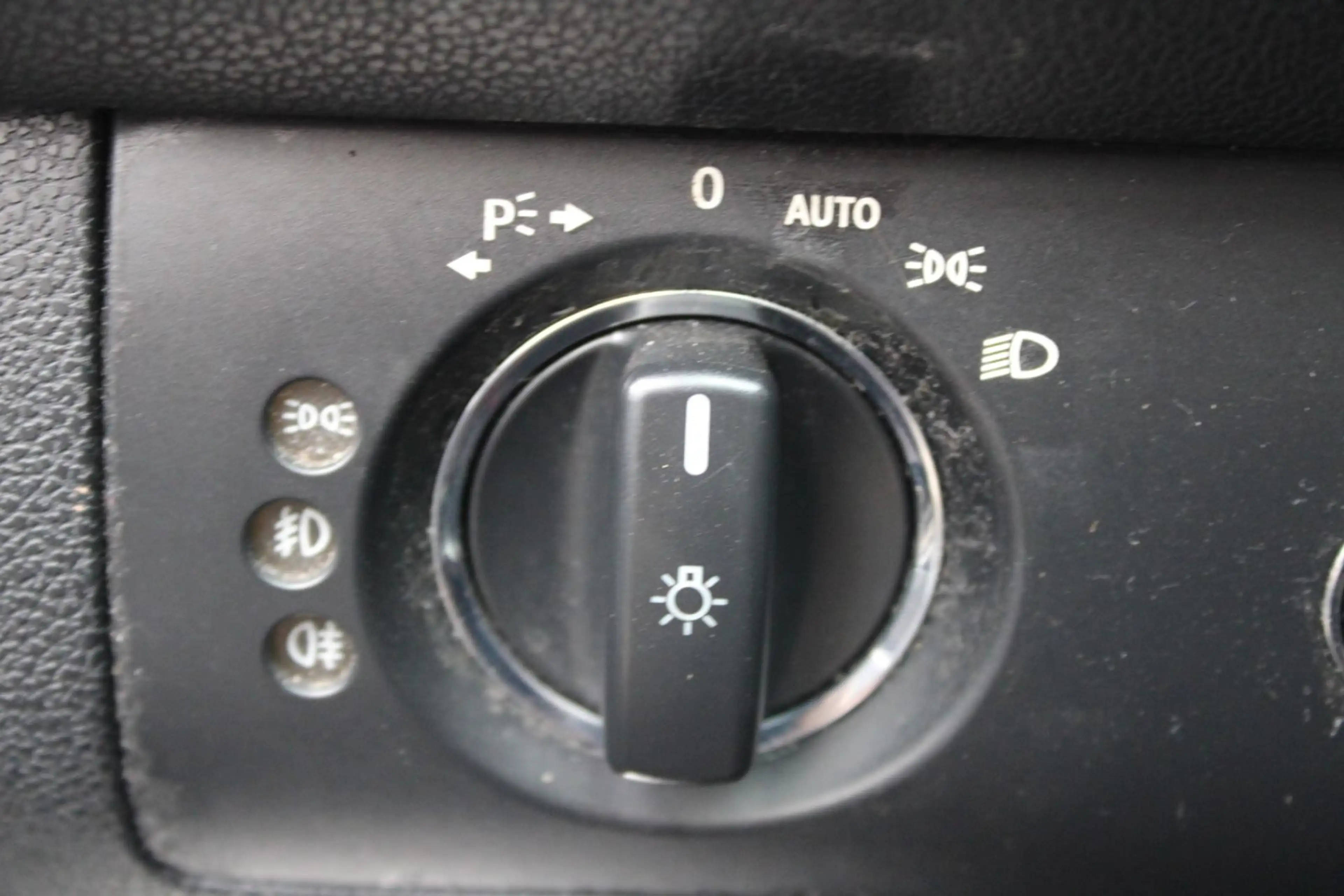 Mercedes-Benz ML 320 CDI 4Matic*LEDER*NAVI*XENON*GUTER ZUSTAND — photo 8