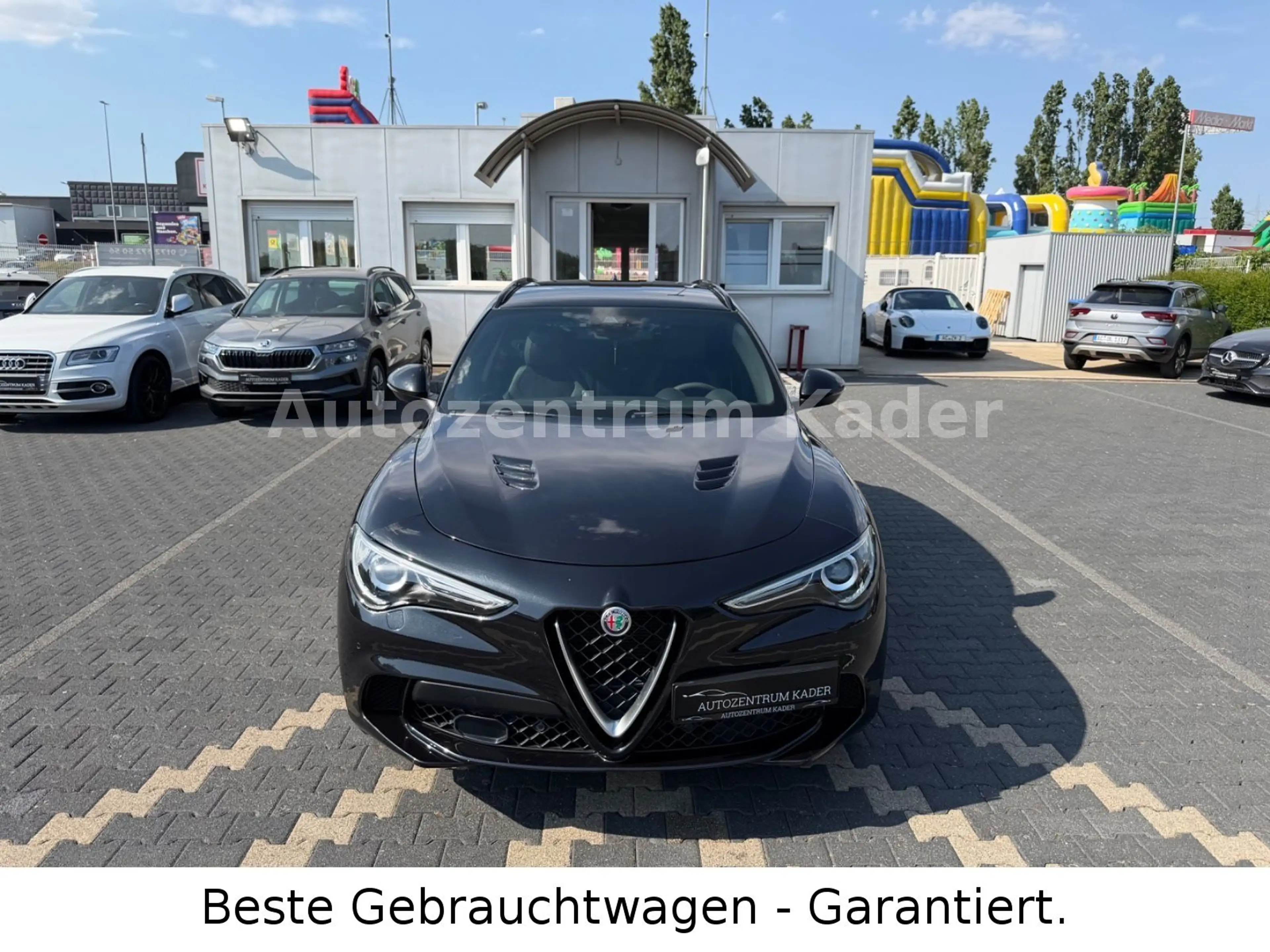 Alfa Romeo Stelvio Quadrifoglio Q4*LED*AHK*Carbon Paket*1.H — photo 2