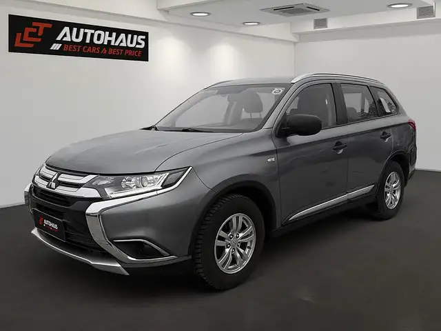 Mitsubishi Outlander 2,0 MIVEC AS&G Invite | 1.BESITZ |