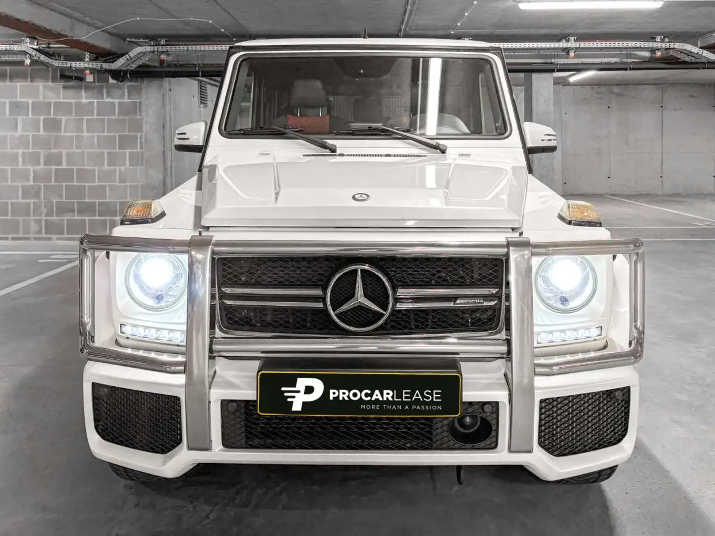 Mercedes-Benz G 63 AMG G63 AMG DESIGNO/DISTRO+/MULTMEDIA/VOLL Blanc - 2