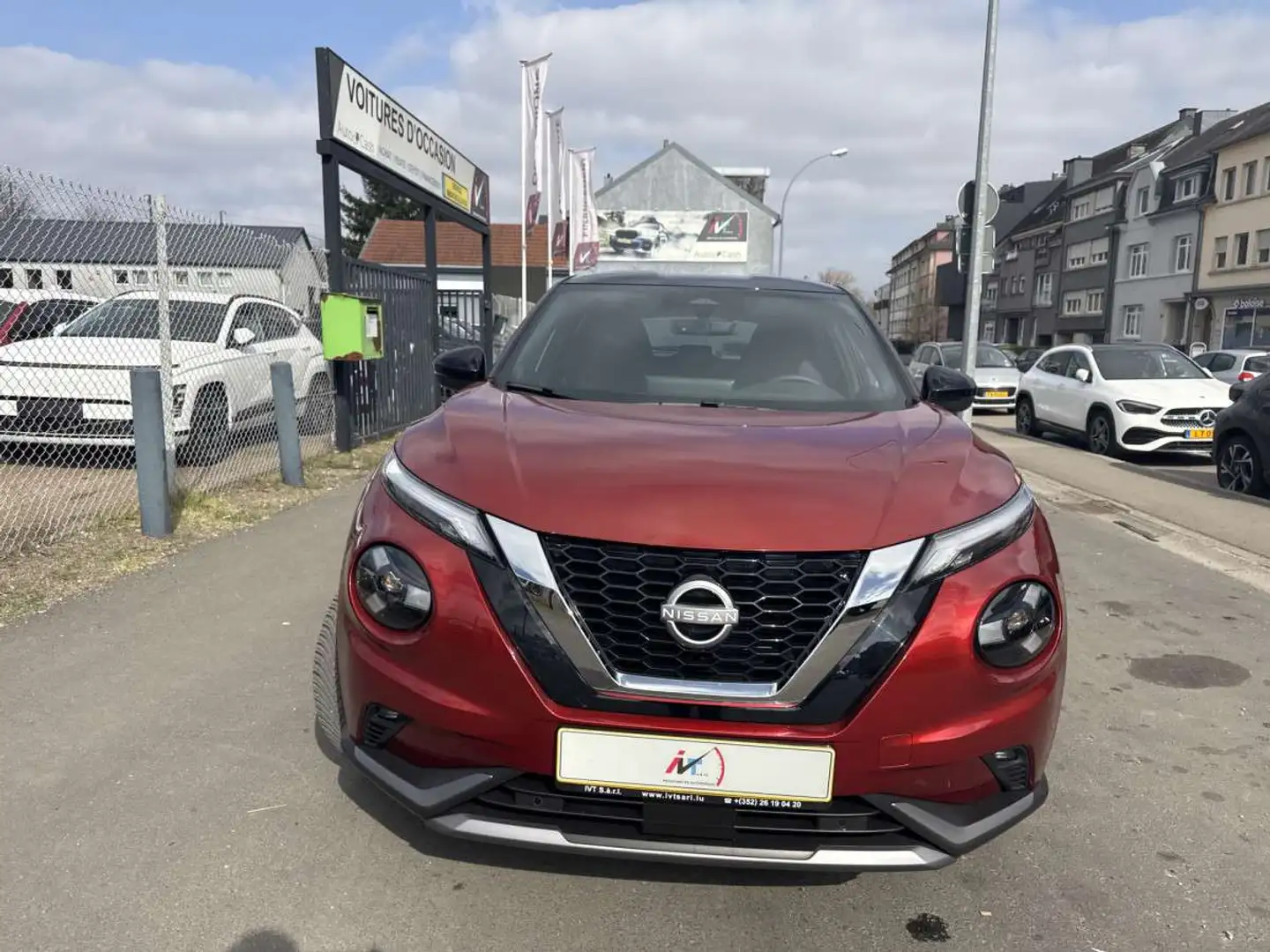 Nissan Juke 1.0 DIG-T ESSENCE DCT N-DESIGN Rouge - 2