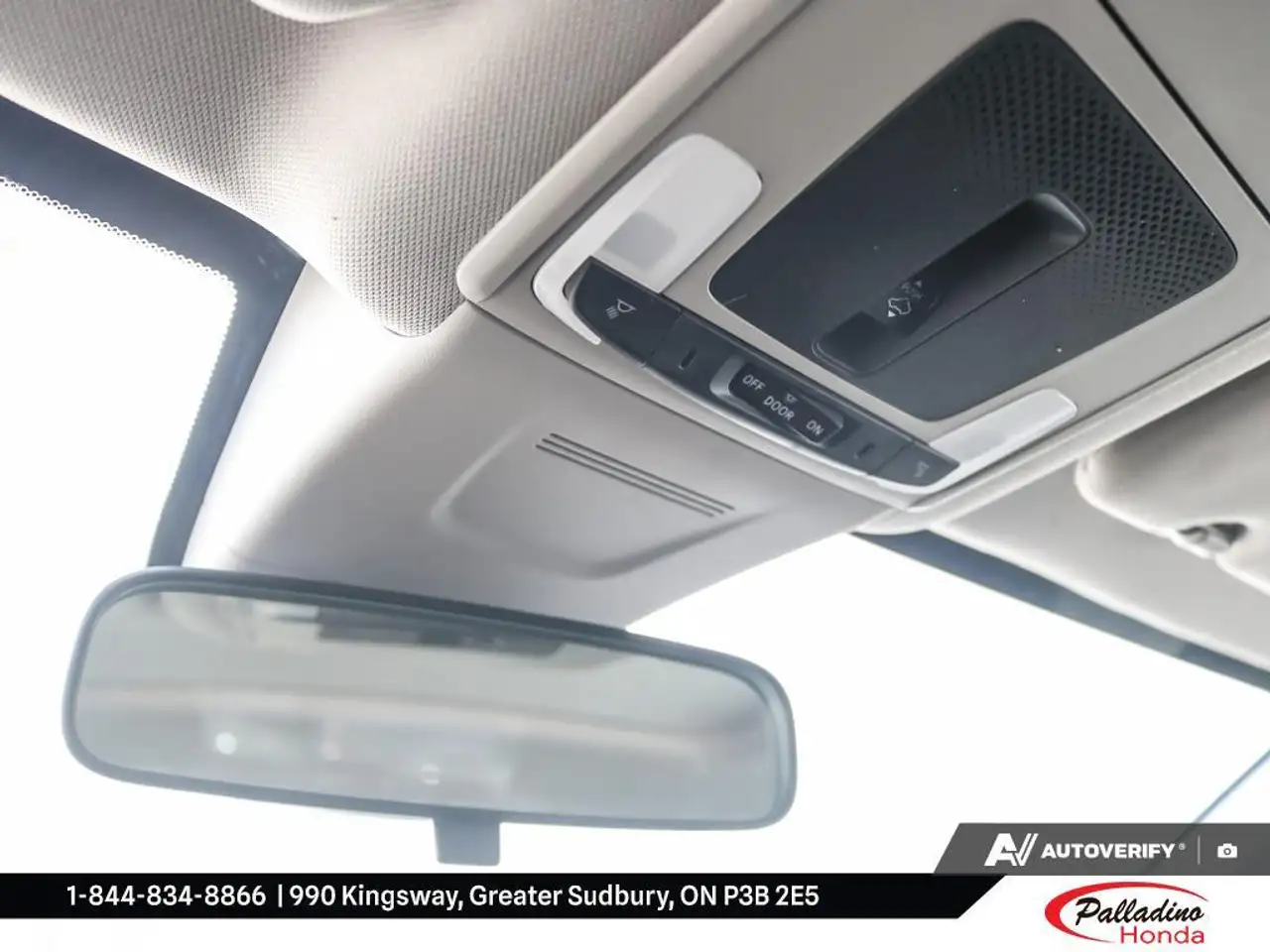 Honda CR-V photo Honda CR-V