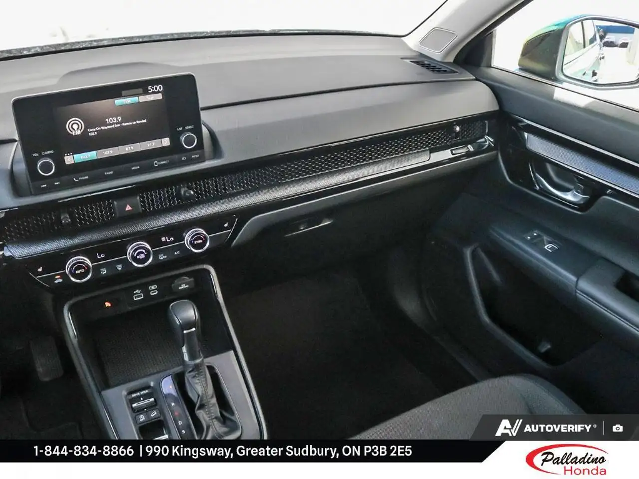 Honda CR-V photo Honda CR-V