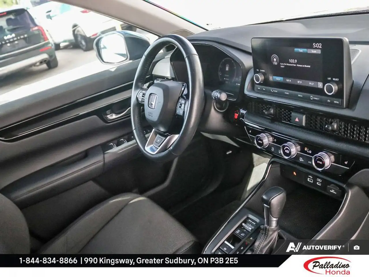 Honda CR-V photo Honda CR-V