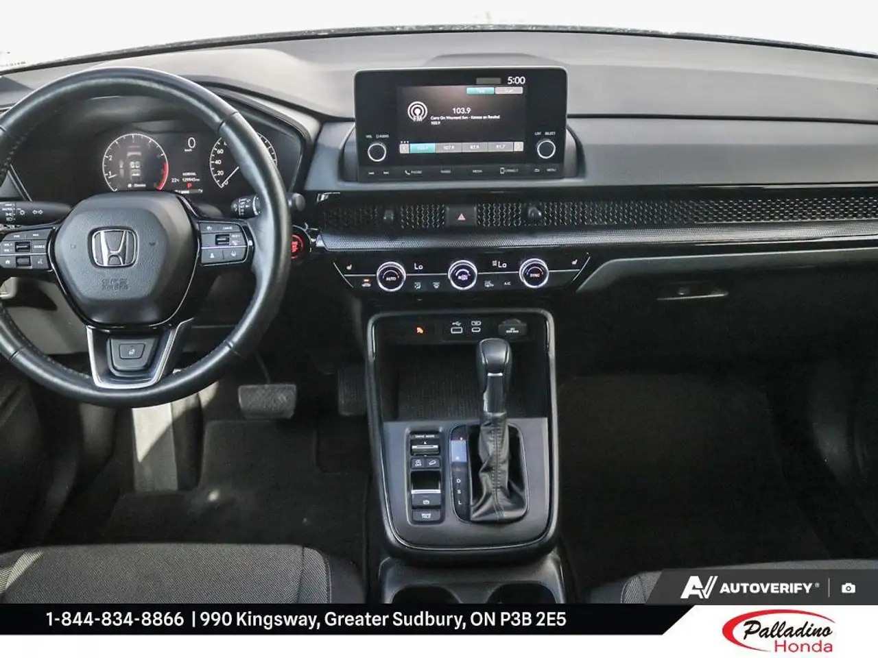 Honda CR-V photo Honda CR-V