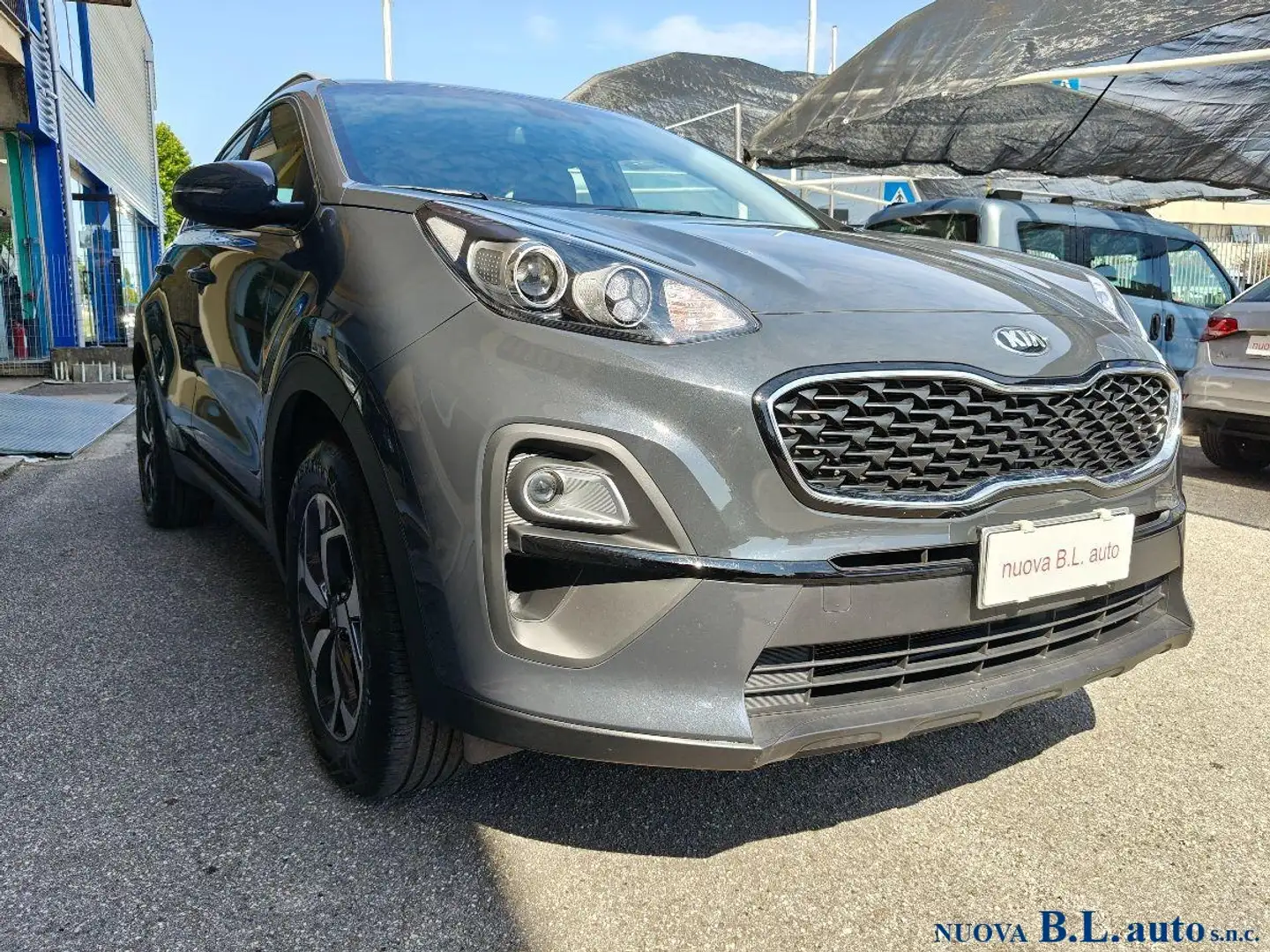Kia Sportage 1.6 CRDI DCT7 2WD M.Hybr.Energy Grigio - 1