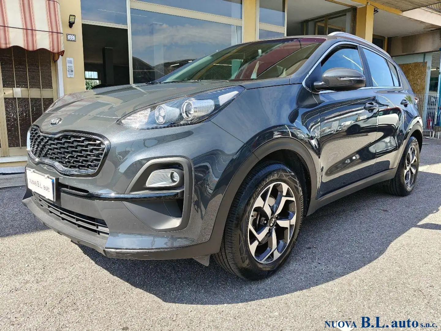 Kia Sportage 1.6 CRDI DCT7 2WD M.Hybr.Energy Grigio - 2