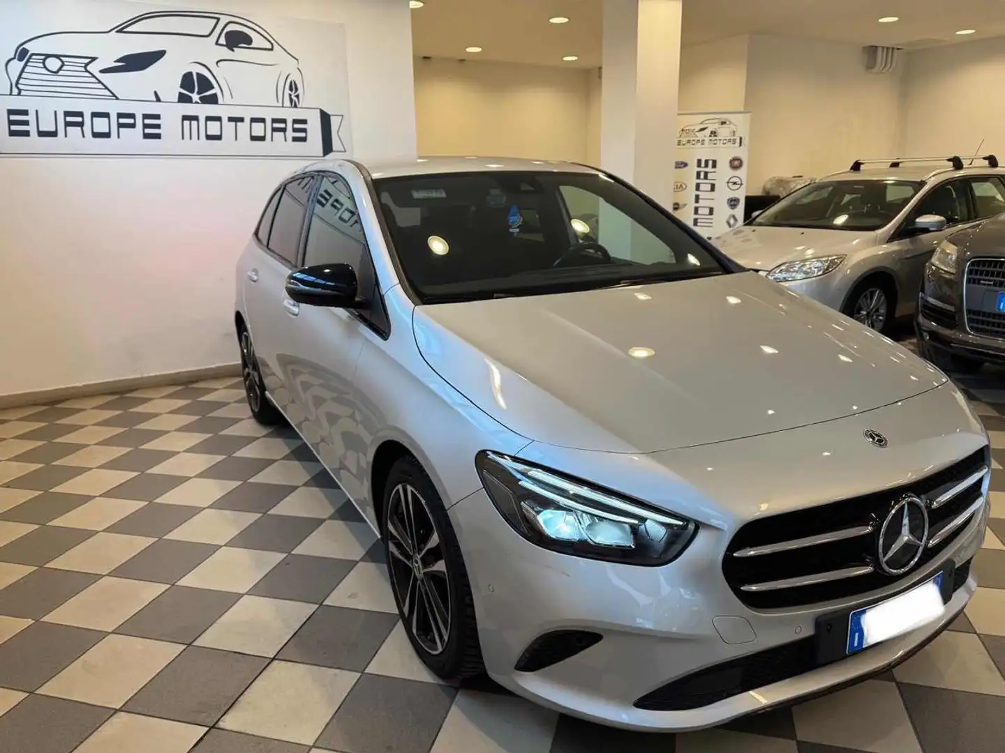 Mercedes-Benz B 180 d Automatic Executive Argento - 2