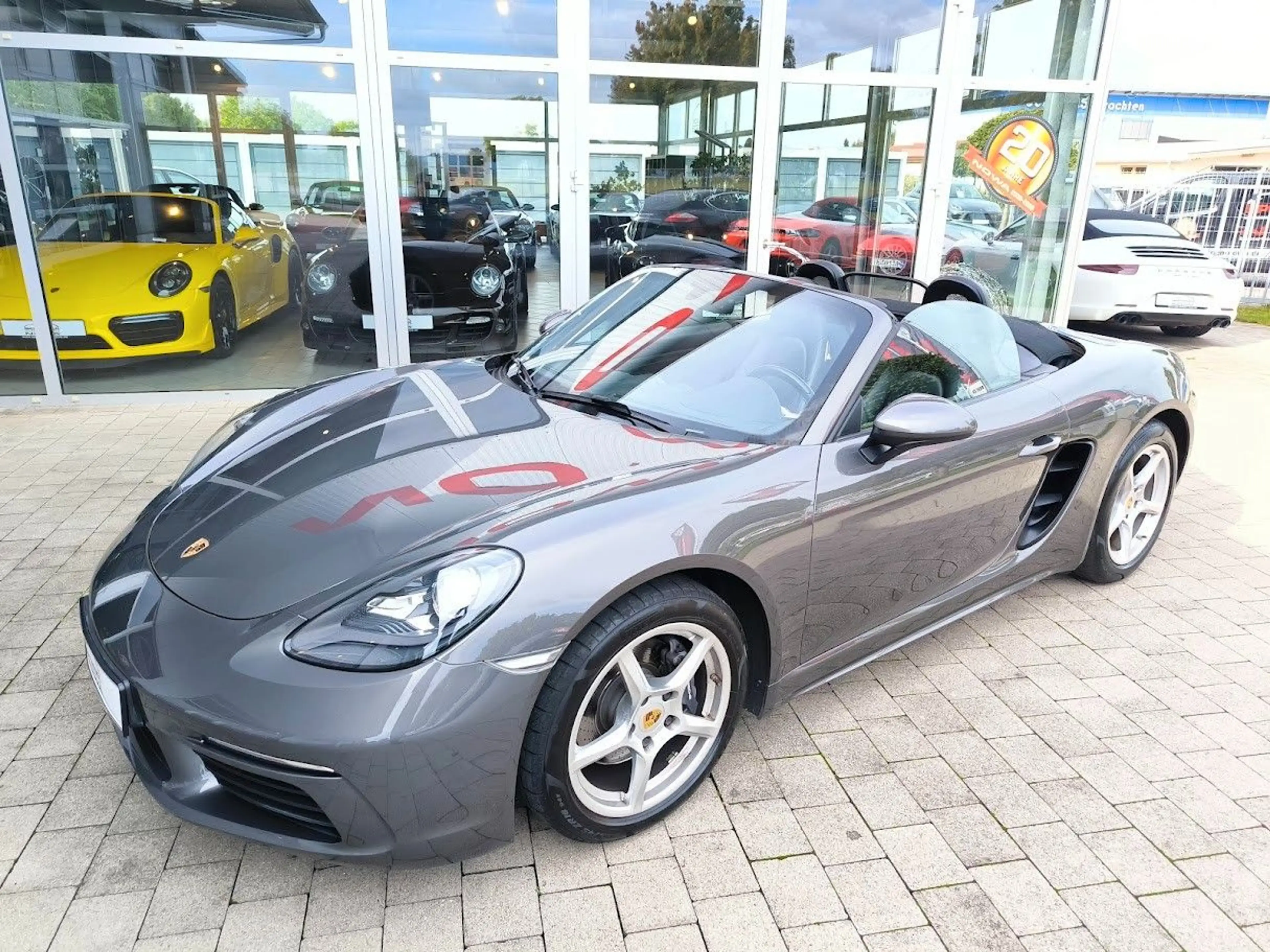 Porsche Boxster * 6-Gang Handschaltung, DAB+, Einparkh. — photo 8