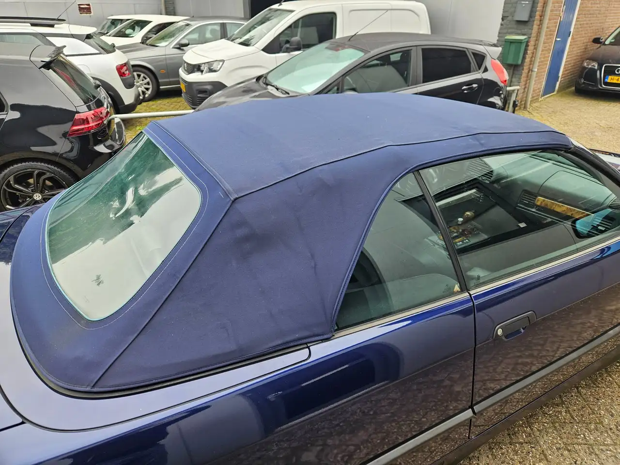 BMW 320 3-serie Cabrio 320i Executive AUT 1999 Zwart|Airco, foto 12