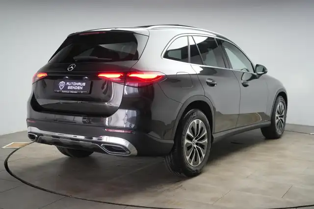 Mercedes-Benz GLC view 7