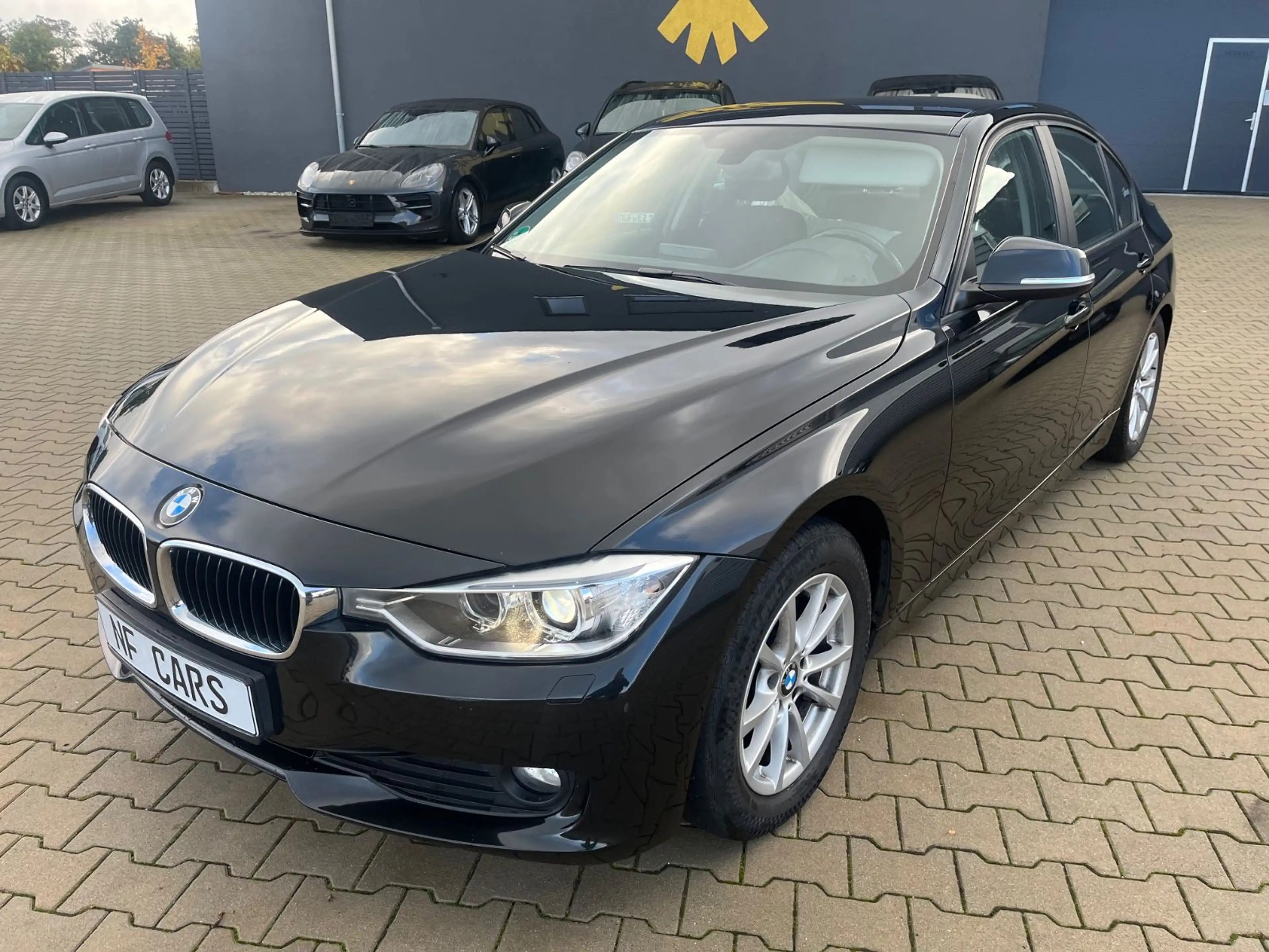 BMW 318 d Limo F30 #Xenon #8-fach — photo 2