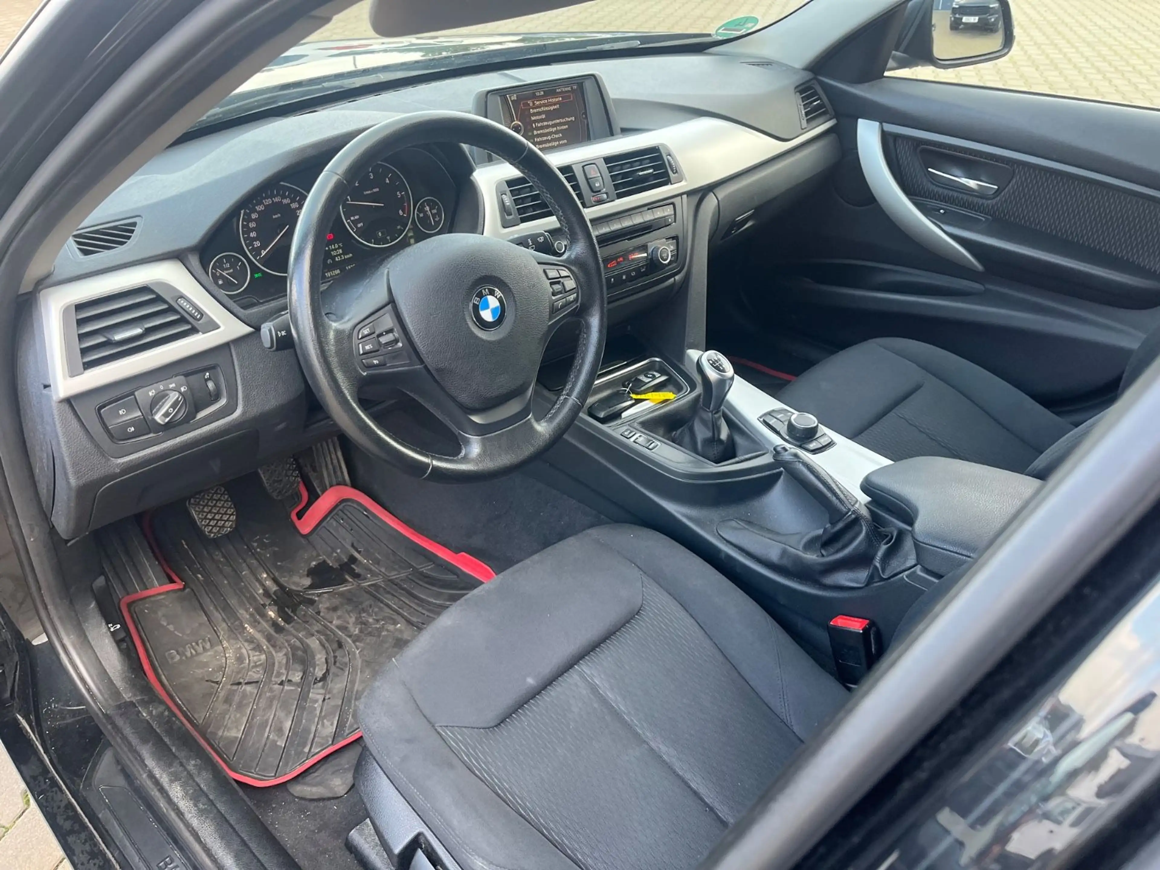 BMW 318 d Limo F30 #Xenon #8-fach — photo 12