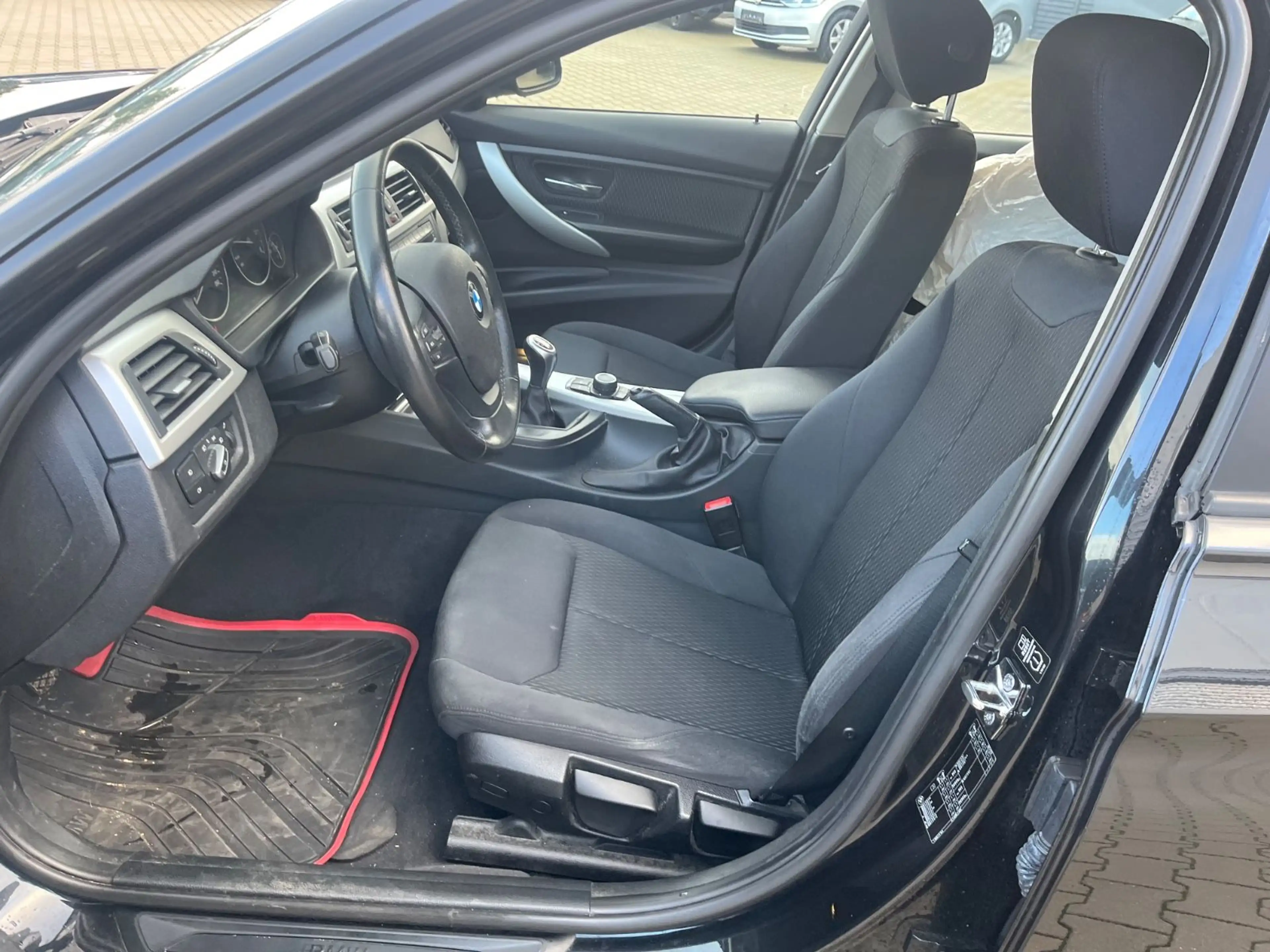 BMW 318 d Limo F30 #Xenon #8-fach — photo 13