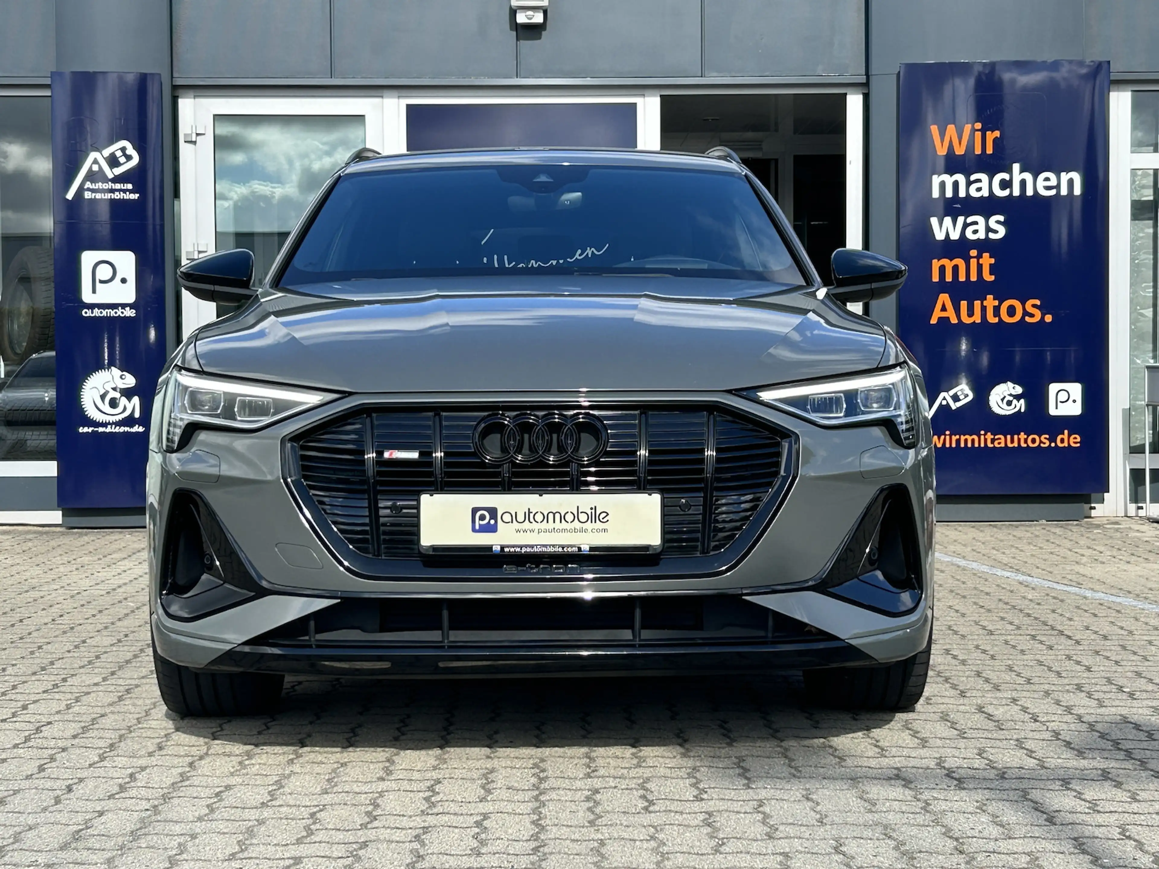 Audi e-tron 55 quattro S line Black edition*CCS*95kWh