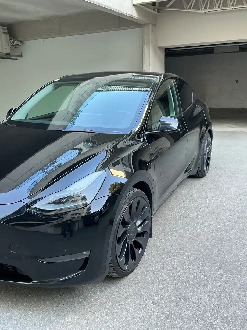 Tesla Model Y Model Y AWD 79kWh Performance Performance Schwarz - 2