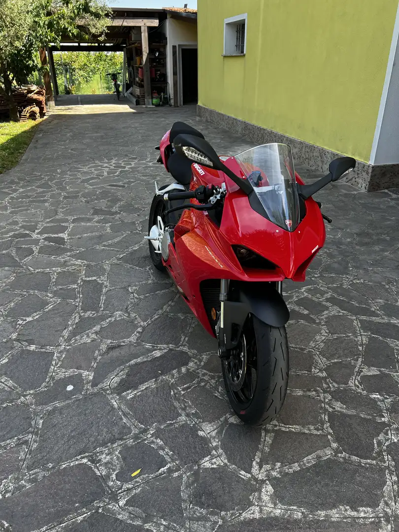 Ducati Panigale V2 - 1