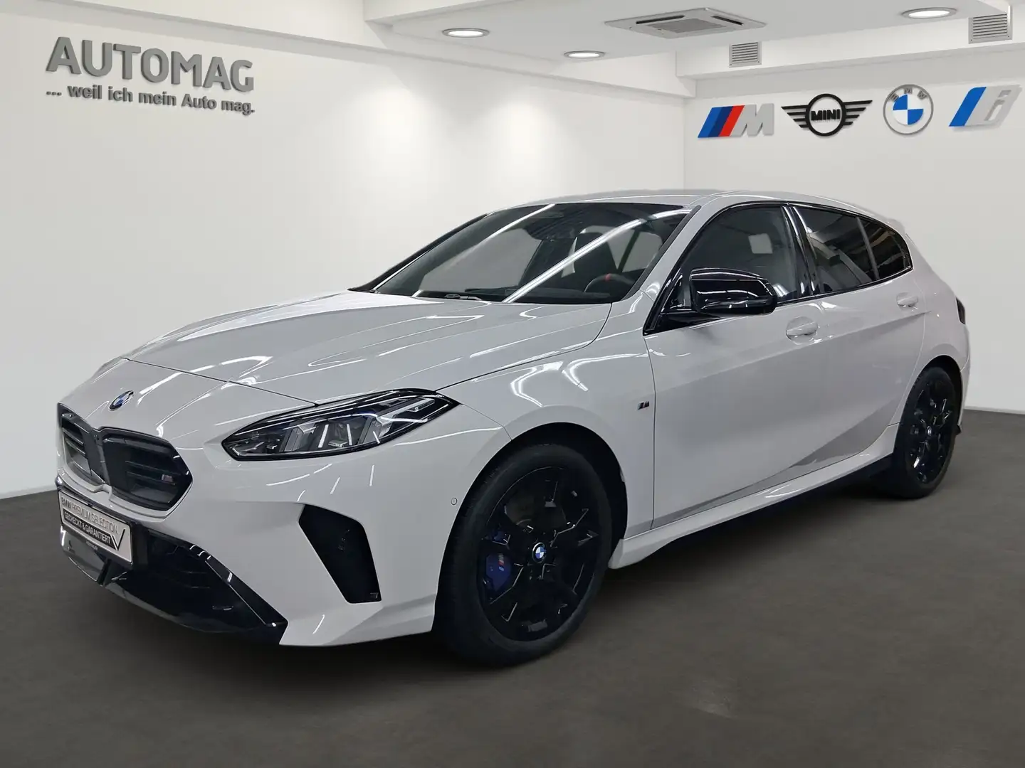 BMW M135 xDrive Head-Up*DrivAssProf*ParkAssPlus*Harman Weiß - 1