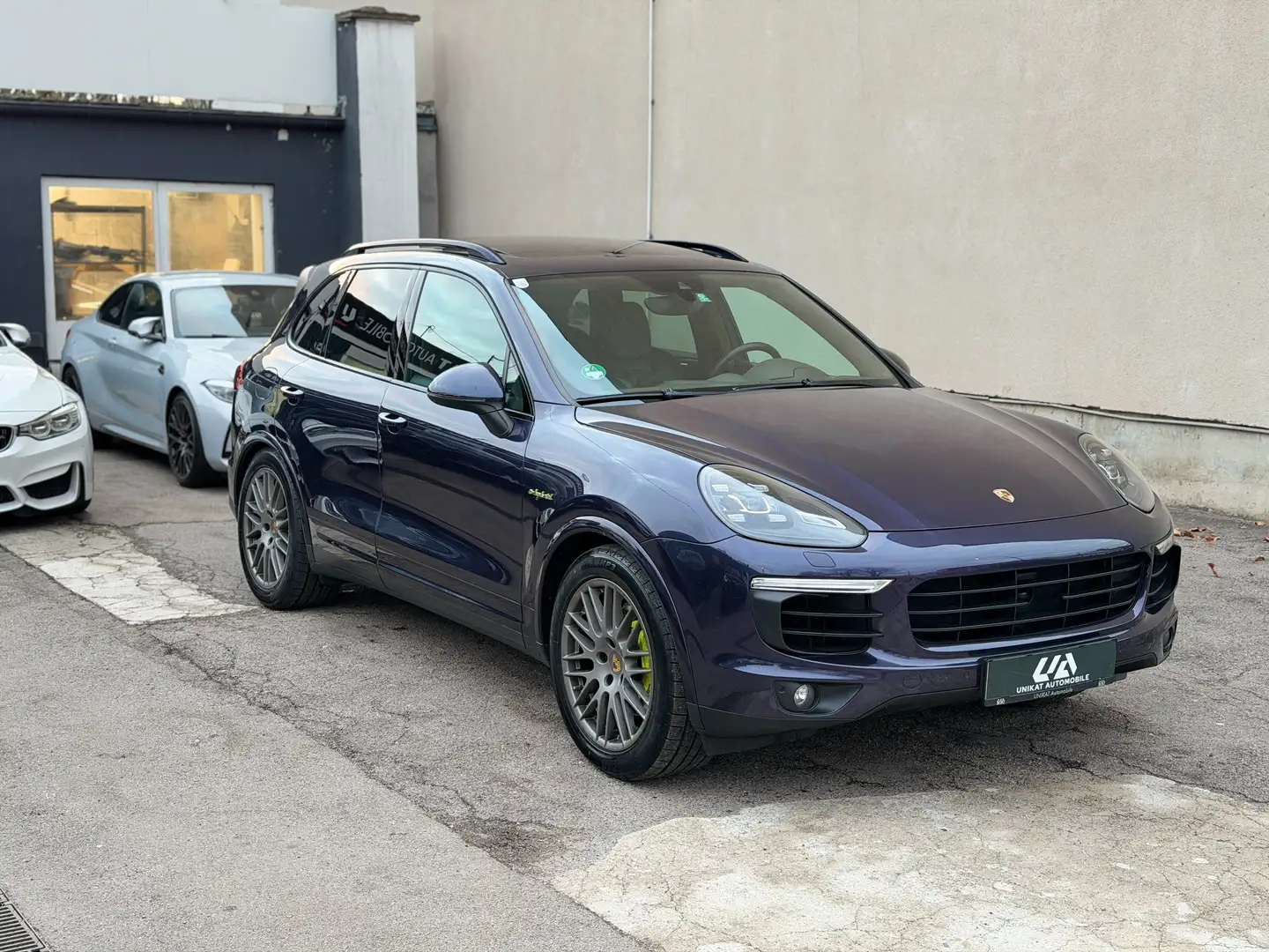 Porsche Cayenne S E-Hybrid Platinum Edition*ACC*BOSE*Sport Chrono* Violett - 2
