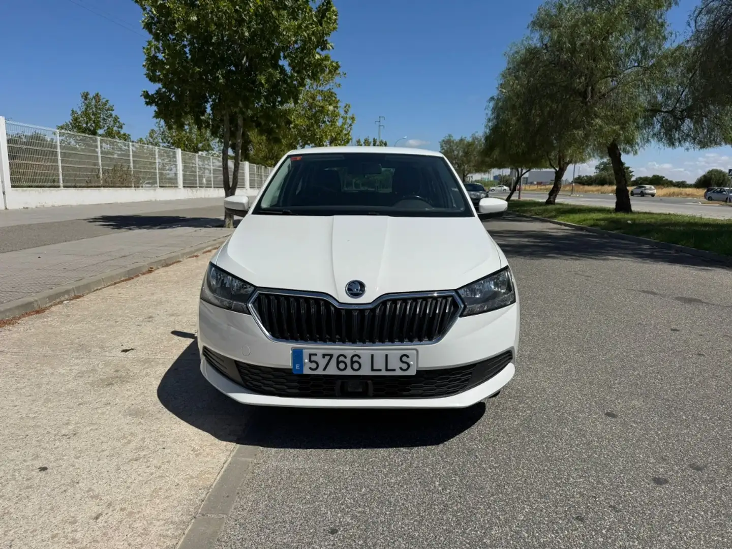 Skoda Fabia 1.0 MPI Ambition 44kW Blanc - 2