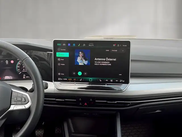 Volkswagen Golf view 10