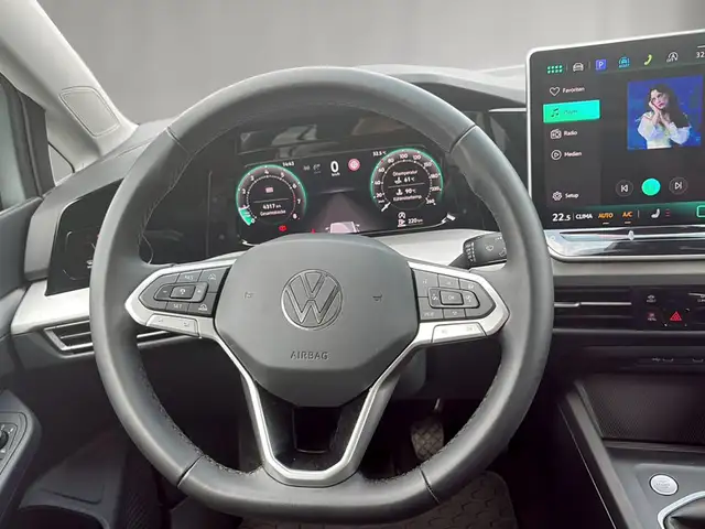 Volkswagen Golf view 9